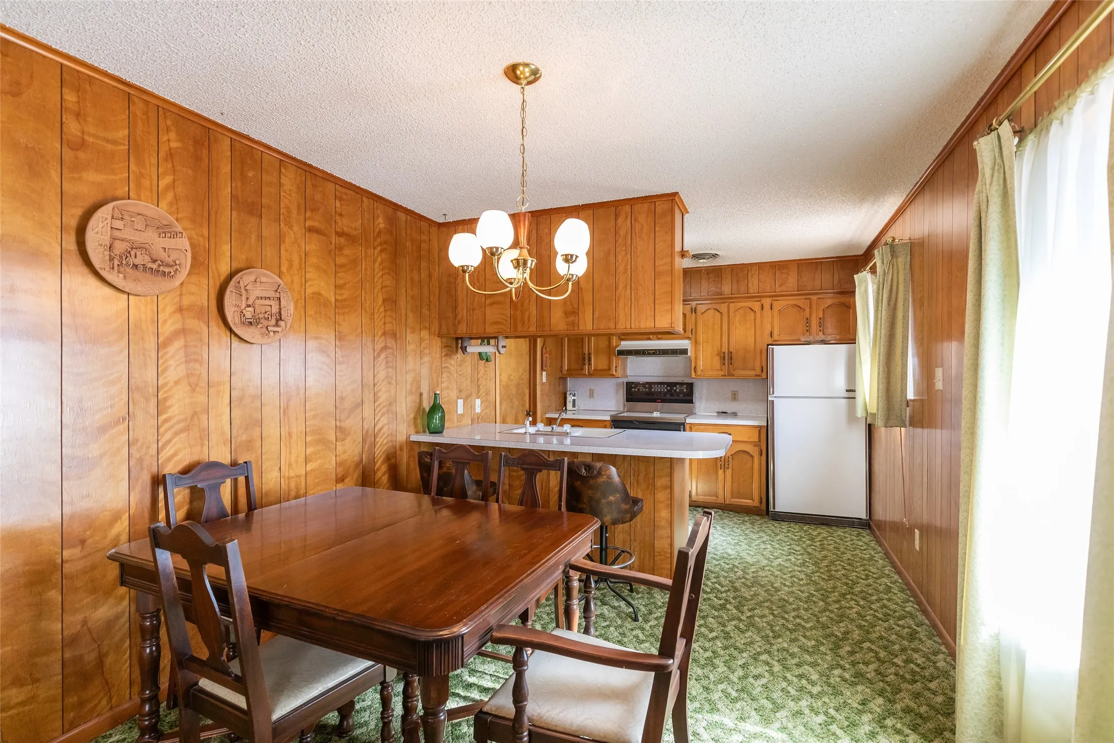 Single Family Residence For Sale in Taylor County , 110 Cherry, Merkel, Texas 79536, 2 Bedroom, 1 Bathroom, 2 Garage spaces, 957 Sqft, built in 1980, Price $155,000, mls#21363148, Real Estate Agent in Merkel, Homes For Sale in Taylor county, Homes For Sale in Merkel, Realtor in Merkel Texas, Real Estate Brokerage Independent Realty Texas, Luminita Cordes Realtor