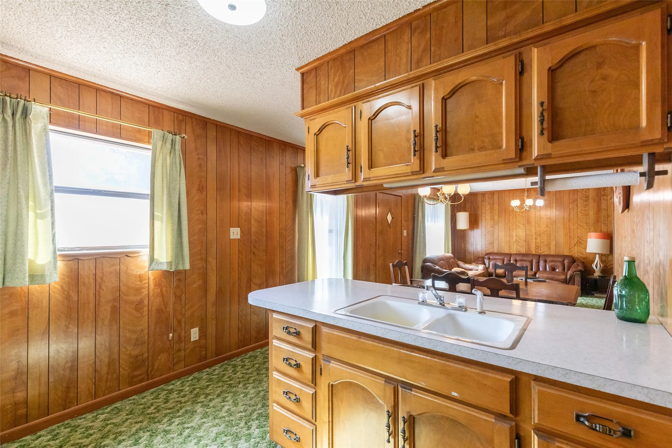 Single Family Residence For Sale in Taylor County , 110 Cherry, Merkel, Texas 79536, 2 Bedroom, 1 Bathroom, 2 Garage spaces, 957 Sqft, built in 1980, Price $155,000, mls#21363148, Real Estate Agent in Merkel, Homes For Sale in Taylor county, Homes For Sale in Merkel, Realtor in Merkel Texas, Real Estate Brokerage Independent Realty Texas, Luminita Cordes Realtor
