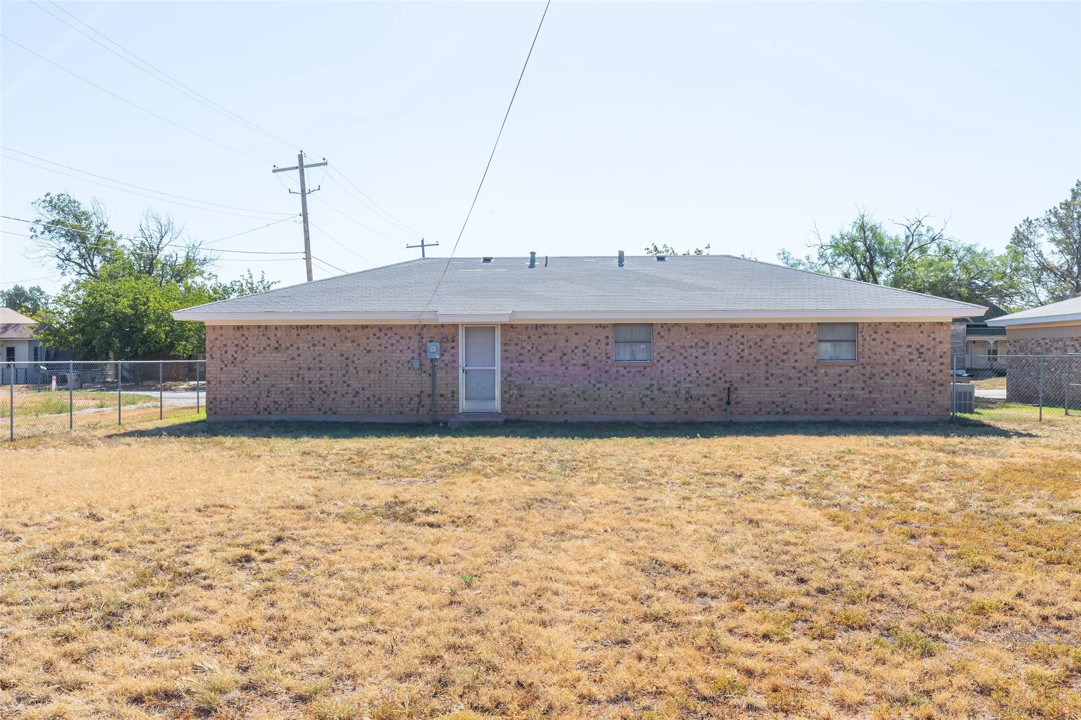 Single Family Residence For Sale in Taylor County , 110 Cherry, Merkel, Texas 79536, 2 Bedroom, 1 Bathroom, 2 Garage spaces, 957 Sqft, built in 1980, Price $155,000, mls#21363148, Real Estate Agent in Merkel, Homes For Sale in Taylor county, Homes For Sale in Merkel, Realtor in Merkel Texas, Real Estate Brokerage Independent Realty Texas, Luminita Cordes Realtor