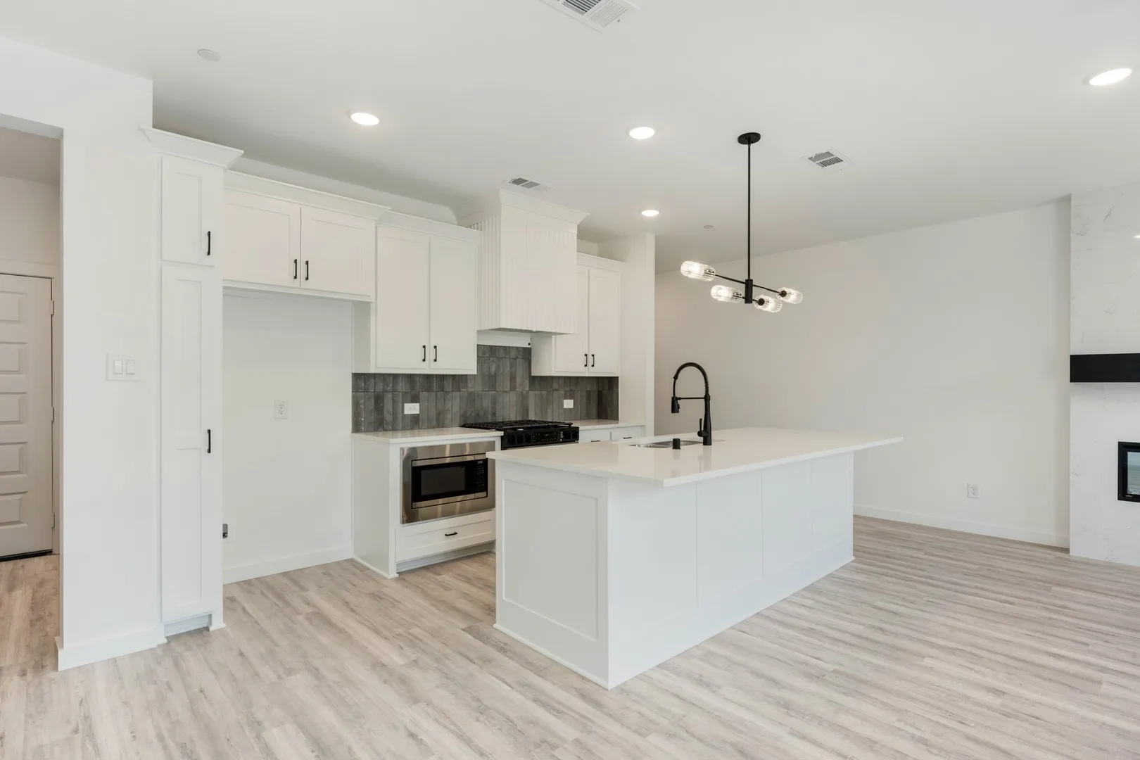 Townhouse For Sale in Collin County , 2847 Concord Drive, Wylie, Texas 75098, 3 Bedroom, 3 Bathroom, 2 Garage spaces, 1,759 Sqft, built in 2026, mls#21365571, Real Estate Agent in Wylie, Homes For Sale in Collin county, Homes For Sale in Wylie, Realtor in Wylie Texas, Real Estate Brokerage Independent Realty Texas, Luminita Cordes Realtor