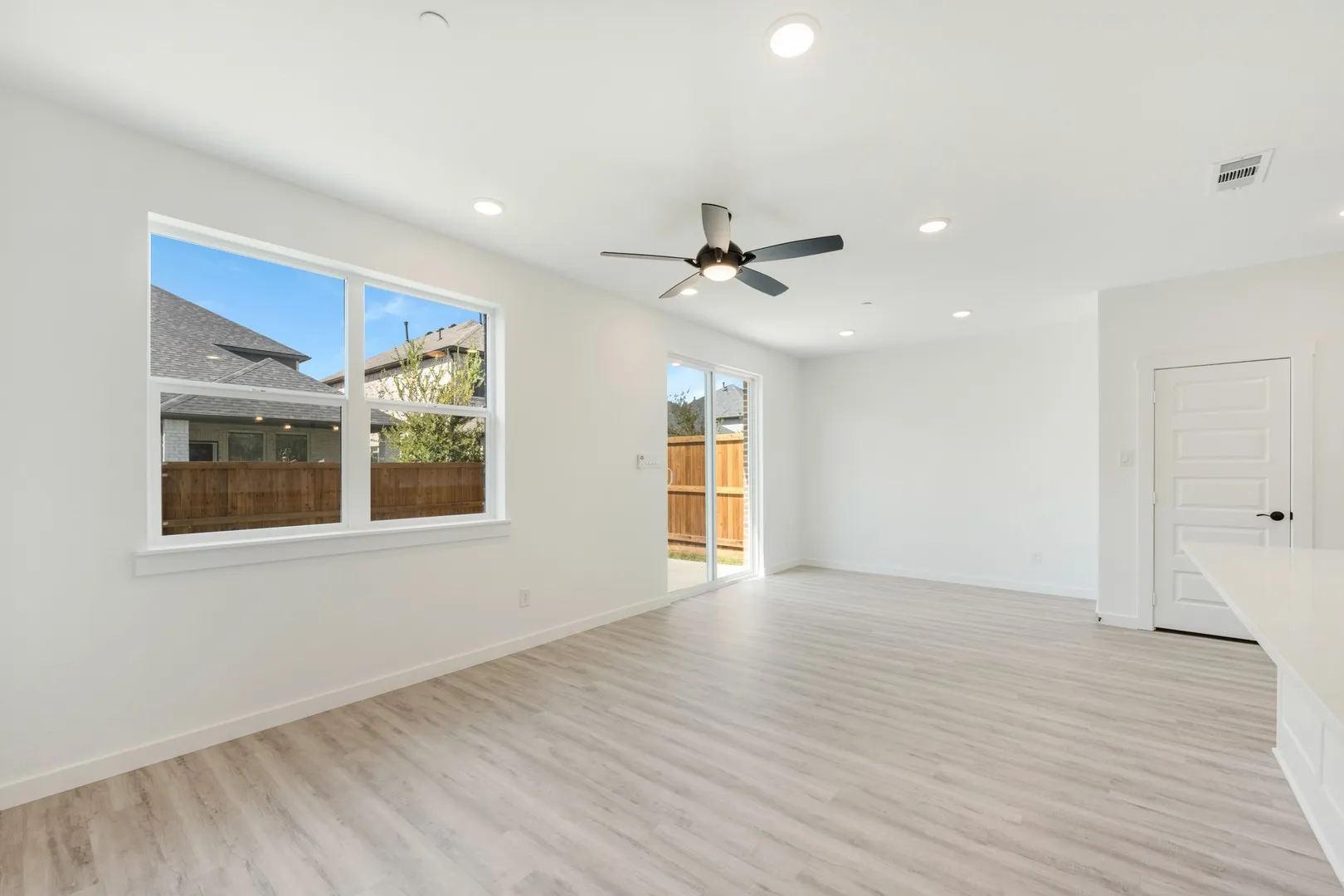 Townhouse For Sale in Collin County , 2847 Concord Drive, Wylie, Texas 75098, 3 Bedroom, 3 Bathroom, 2 Garage spaces, 1,759 Sqft, built in 2026, mls#21365571, Real Estate Agent in Wylie, Homes For Sale in Collin county, Homes For Sale in Wylie, Realtor in Wylie Texas, Real Estate Brokerage Independent Realty Texas, Luminita Cordes Realtor