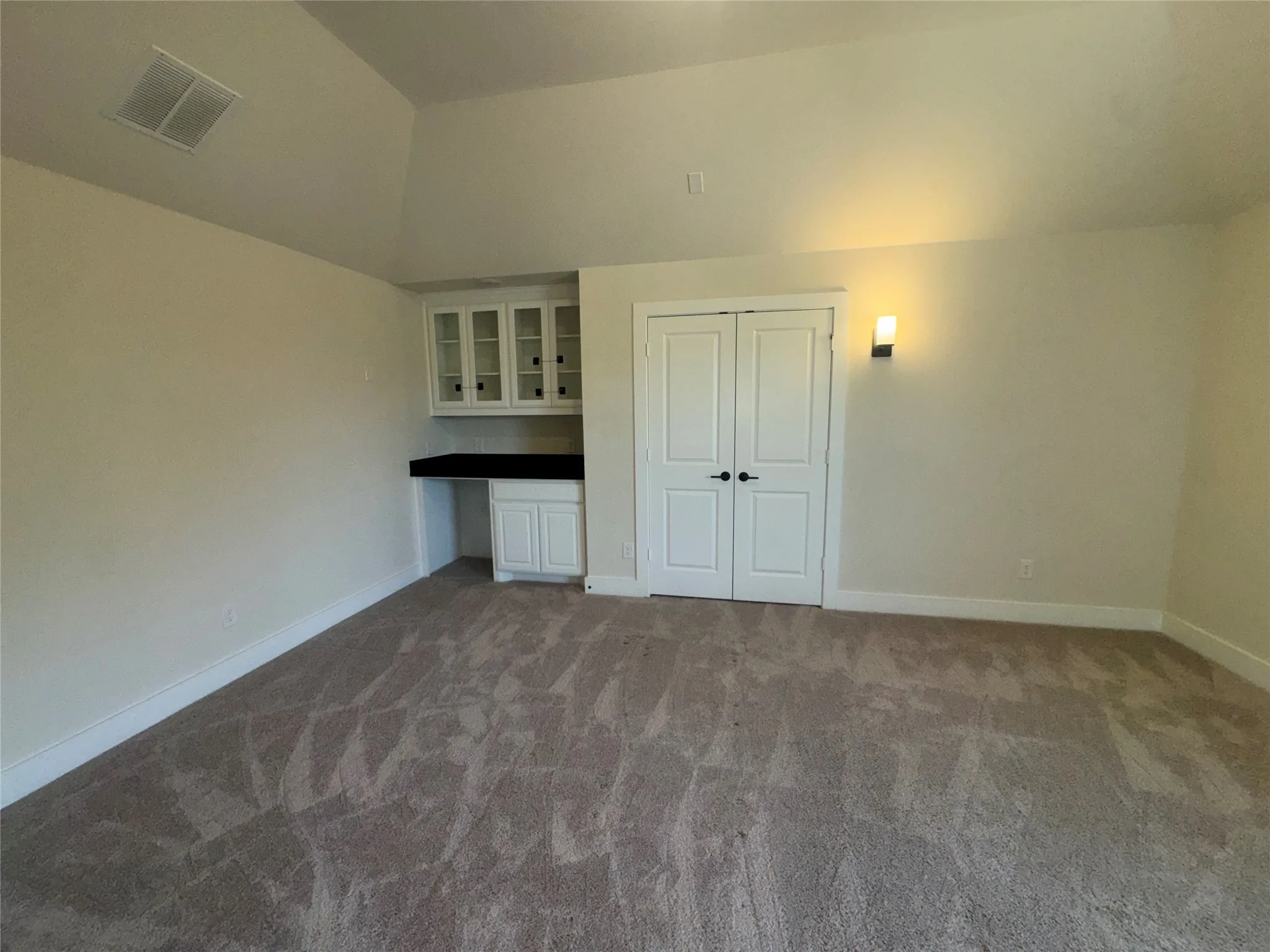 Single Family Residence For Rent in Dallas County , 1701 Shamrock Green, Mesquite, Texas 75181, 5 Bedroom, 4 Bathroom, 2 Garage spaces, 3,994 Sqft, built in 2024, mls#21365578, Real Estate Agent in Mesquite, Homes For Rent in Dallas county, Homes For Rent in Mesquite, Realtor in Mesquite Texas, Real Estate Brokerage Independent Realty Texas, Luminita Cordes Realtor