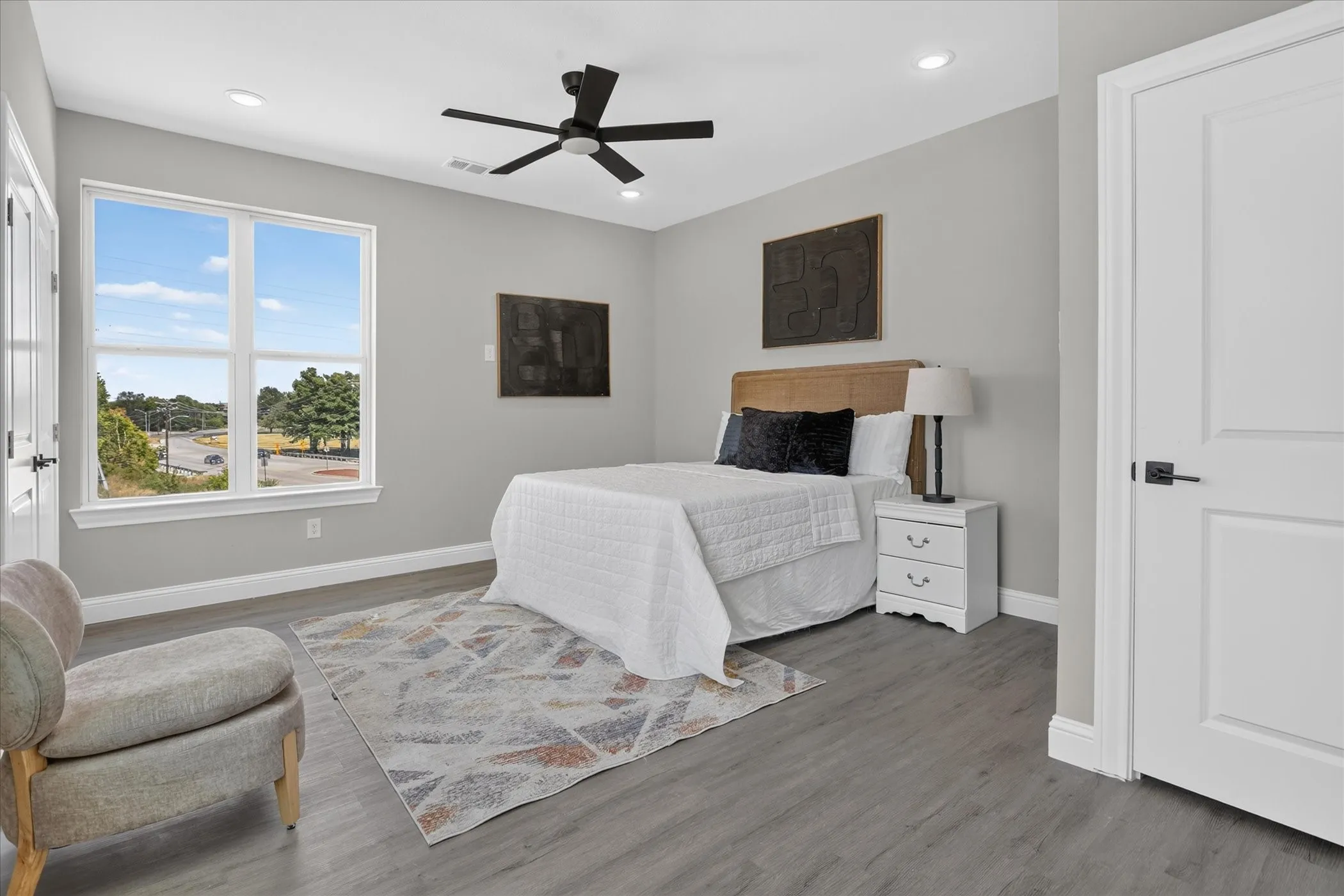 Townhouse For Rent in Dallas County , 808 Premier, Grand Prairie, Texas 75051, 4 Bedroom, 4 Bathroom, 2 Garage spaces, 2,058 Sqft, built in 2026, mls#21365521, Real Estate Agent in Grand Prairie, Homes For Rent in Dallas county, Homes For Rent in Grand Prairie, Realtor in Grand Prairie Texas, Real Estate Brokerage Independent Realty Texas, Luminita Cordes Realtor