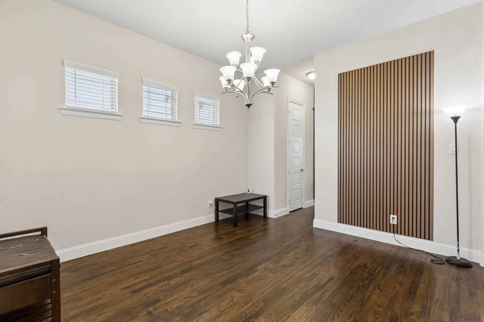 Single Family Residence For Rent in Collin County , 408 Worthing Way, Wylie, Texas 75098, 5 Bedroom, 4 Bathroom, 2 Garage spaces, 3,634 Sqft, built in 2021, mls#21364827, Real Estate Agent in Wylie, Homes For Rent in Collin county, Homes For Rent in Wylie, Realtor in Wylie Texas, Real Estate Brokerage Independent Realty Texas, Luminita Cordes Realtor