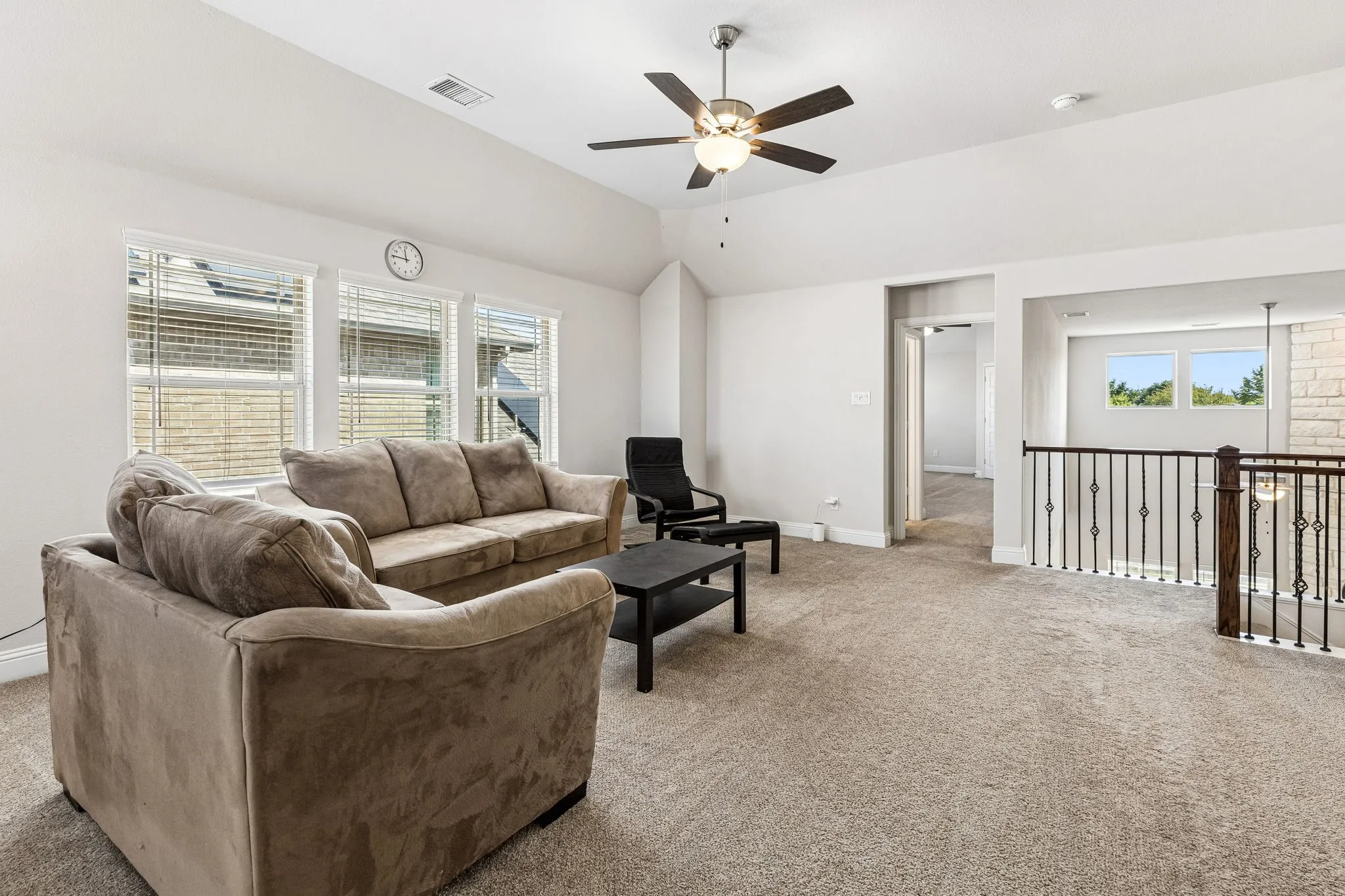 Single Family Residence For Rent in Collin County , 408 Worthing Way, Wylie, Texas 75098, 5 Bedroom, 4 Bathroom, 2 Garage spaces, 3,634 Sqft, built in 2021, mls#21364827, Real Estate Agent in Wylie, Homes For Rent in Collin county, Homes For Rent in Wylie, Realtor in Wylie Texas, Real Estate Brokerage Independent Realty Texas, Luminita Cordes Realtor