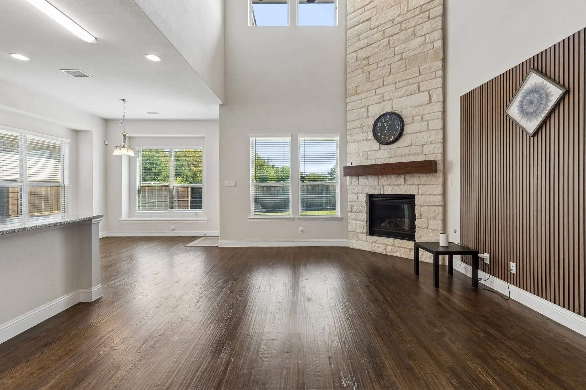 Single Family Residence For Rent in Collin County , 408 Worthing Way, Wylie, Texas 75098, 5 Bedroom, 4 Bathroom, 2 Garage spaces, 3,634 Sqft, built in 2021, mls#21364827, Real Estate Agent in Wylie, Homes For Rent in Collin county, Homes For Rent in Wylie, Realtor in Wylie Texas, Real Estate Brokerage Independent Realty Texas, Luminita Cordes Realtor