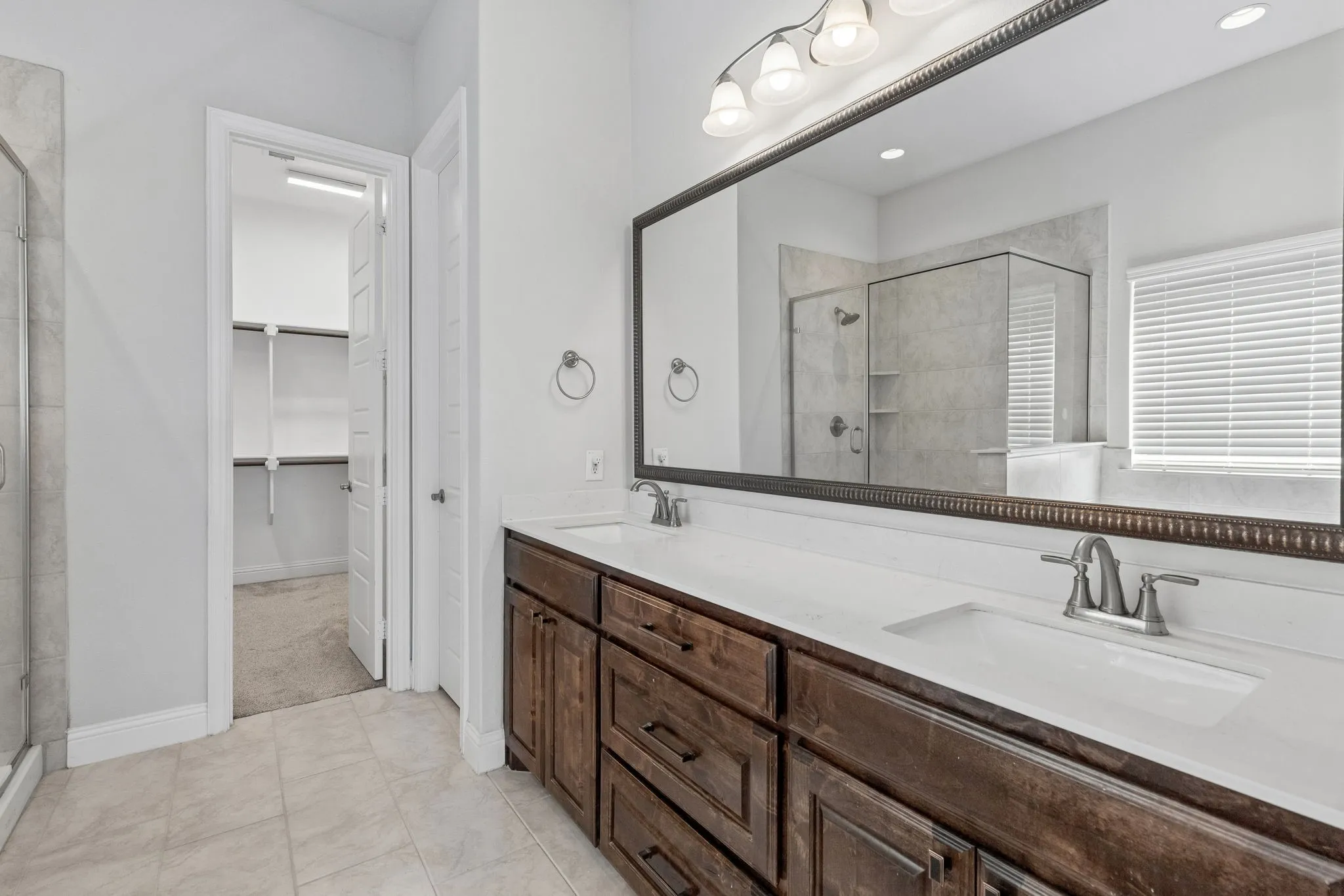 Single Family Residence For Rent in Collin County , 408 Worthing Way, Wylie, Texas 75098, 5 Bedroom, 4 Bathroom, 2 Garage spaces, 3,634 Sqft, built in 2021, mls#21364827, Real Estate Agent in Wylie, Homes For Rent in Collin county, Homes For Rent in Wylie, Realtor in Wylie Texas, Real Estate Brokerage Independent Realty Texas, Luminita Cordes Realtor