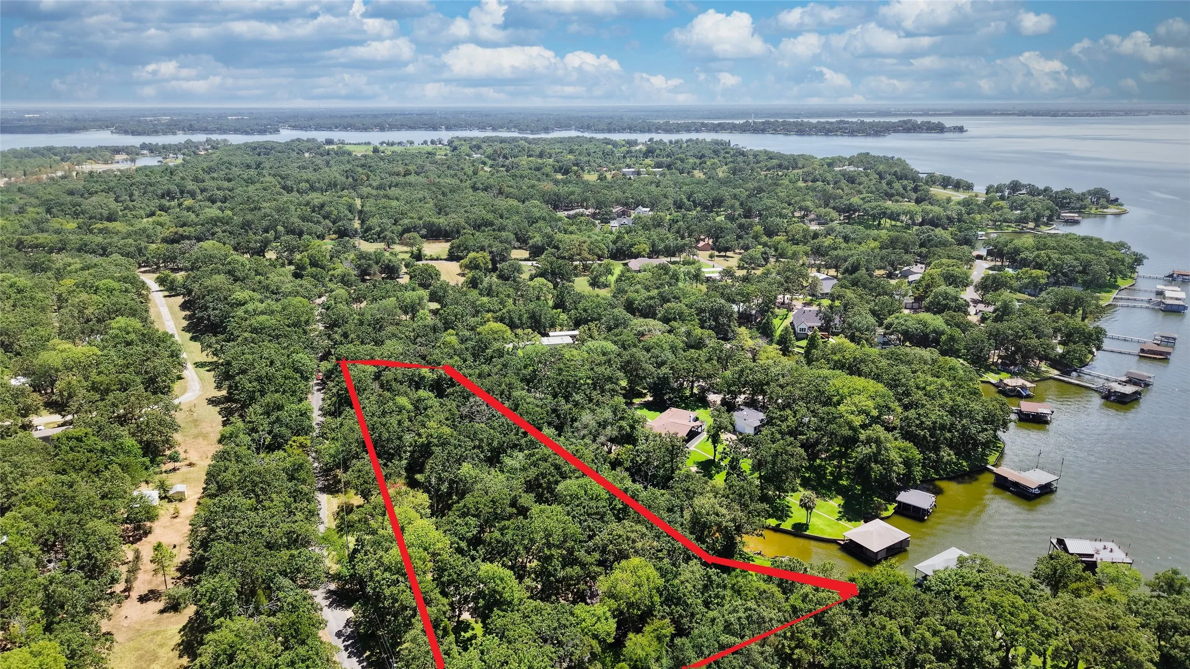 Unimproved Land For Sale in Henderson County , TBD Clear Point Road, Malakoff, Texas 75148, 0, 0, Garage spaces, 0 Sqft, built in 0, mls#21365592, Real Estate Agent in Malakoff, Homes For Sale in Henderson county, Homes For Sale in Malakoff, Realtor in Malakoff Texas, Real Estate Brokerage Independent Realty Texas, Luminita Cordes Realtor
