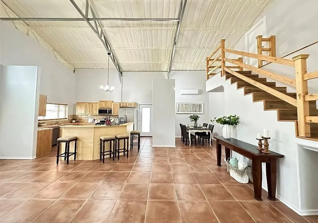 Single Family Residence For Rent in Grayson County , 2191 BETHANY Road, Sherman, Texas 75090, 3 Bedroom, 2 Bathroom, Garage spaces, 2,398 Sqft, built in 2021, mls#21365595, Real Estate Agent in Sherman, Homes For Rent in Grayson county, Homes For Rent in Sherman, Realtor in Sherman Texas, Real Estate Brokerage Independent Realty Texas, Luminita Cordes Realtor
