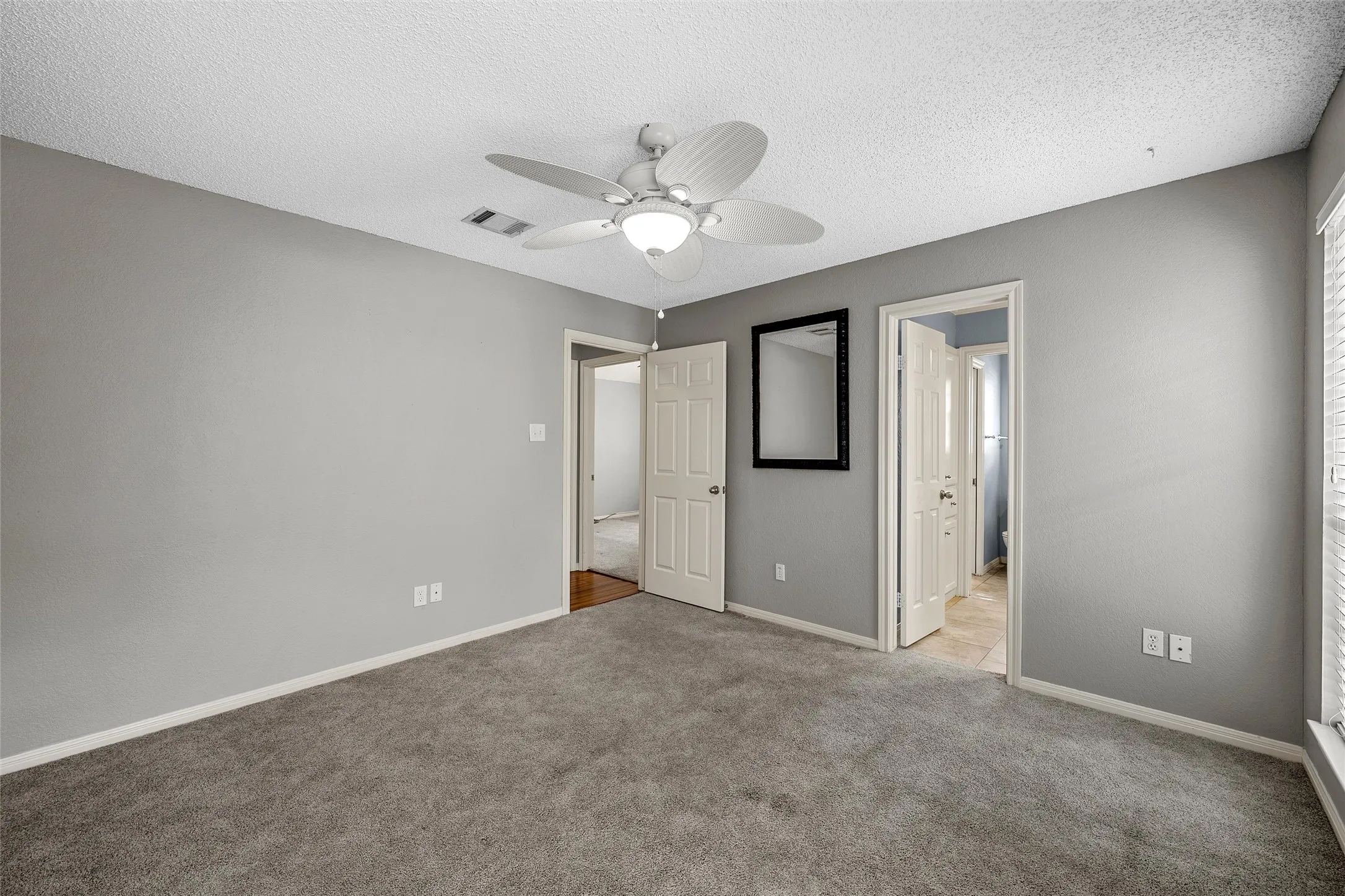 Single Family Residence For Sale in Mc Lennan County , 1119 Western Ridge Drive, Waco, Texas 76712, 3 Bedroom, 3 Bathroom, 2 Garage spaces, 2,397 Sqft, built in 1992, mls#21365042, Real Estate Agent in Waco, Homes For Sale in Mc Lennan county, Homes For Sale in Waco, Realtor in Waco Texas, Real Estate Brokerage Independent Realty Texas, Luminita Cordes Realtor