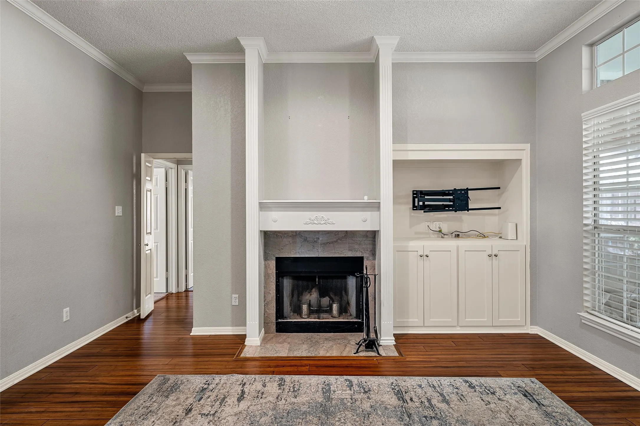 Single Family Residence For Sale in Mc Lennan County , 1119 Western Ridge Drive, Waco, Texas 76712, 3 Bedroom, 3 Bathroom, 2 Garage spaces, 2,397 Sqft, built in 1992, mls#21365042, Real Estate Agent in Waco, Homes For Sale in Mc Lennan county, Homes For Sale in Waco, Realtor in Waco Texas, Real Estate Brokerage Independent Realty Texas, Luminita Cordes Realtor