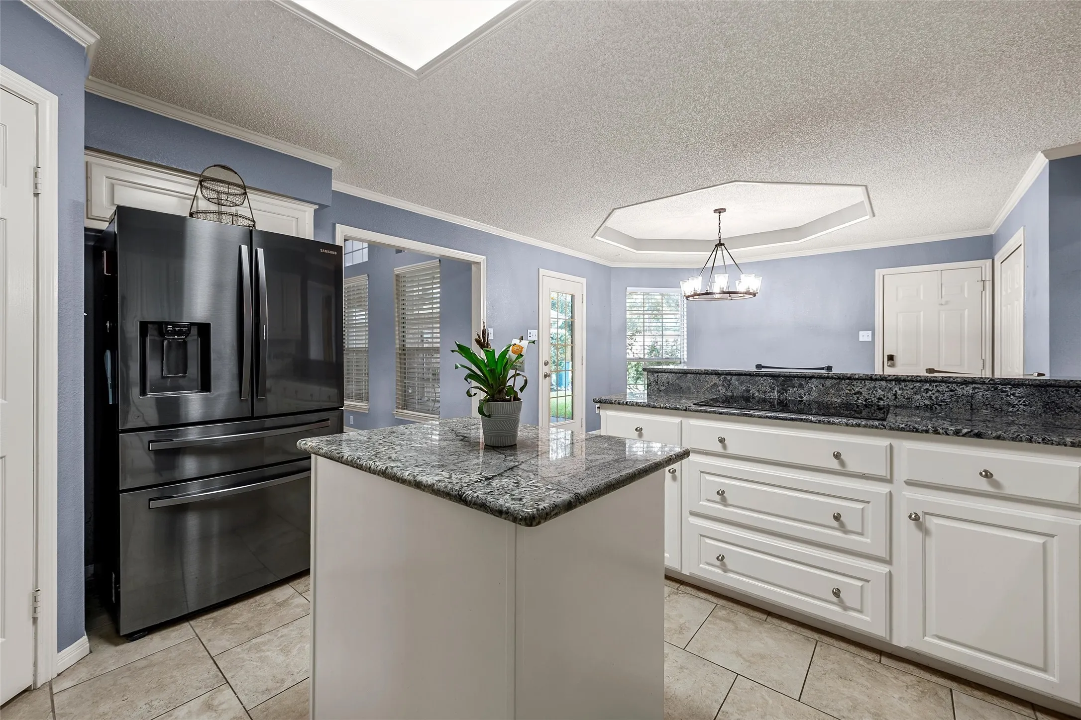 Single Family Residence For Sale in Mc Lennan County , 1119 Western Ridge Drive, Waco, Texas 76712, 3 Bedroom, 3 Bathroom, 2 Garage spaces, 2,397 Sqft, built in 1992, mls#21365042, Real Estate Agent in Waco, Homes For Sale in Mc Lennan county, Homes For Sale in Waco, Realtor in Waco Texas, Real Estate Brokerage Independent Realty Texas, Luminita Cordes Realtor