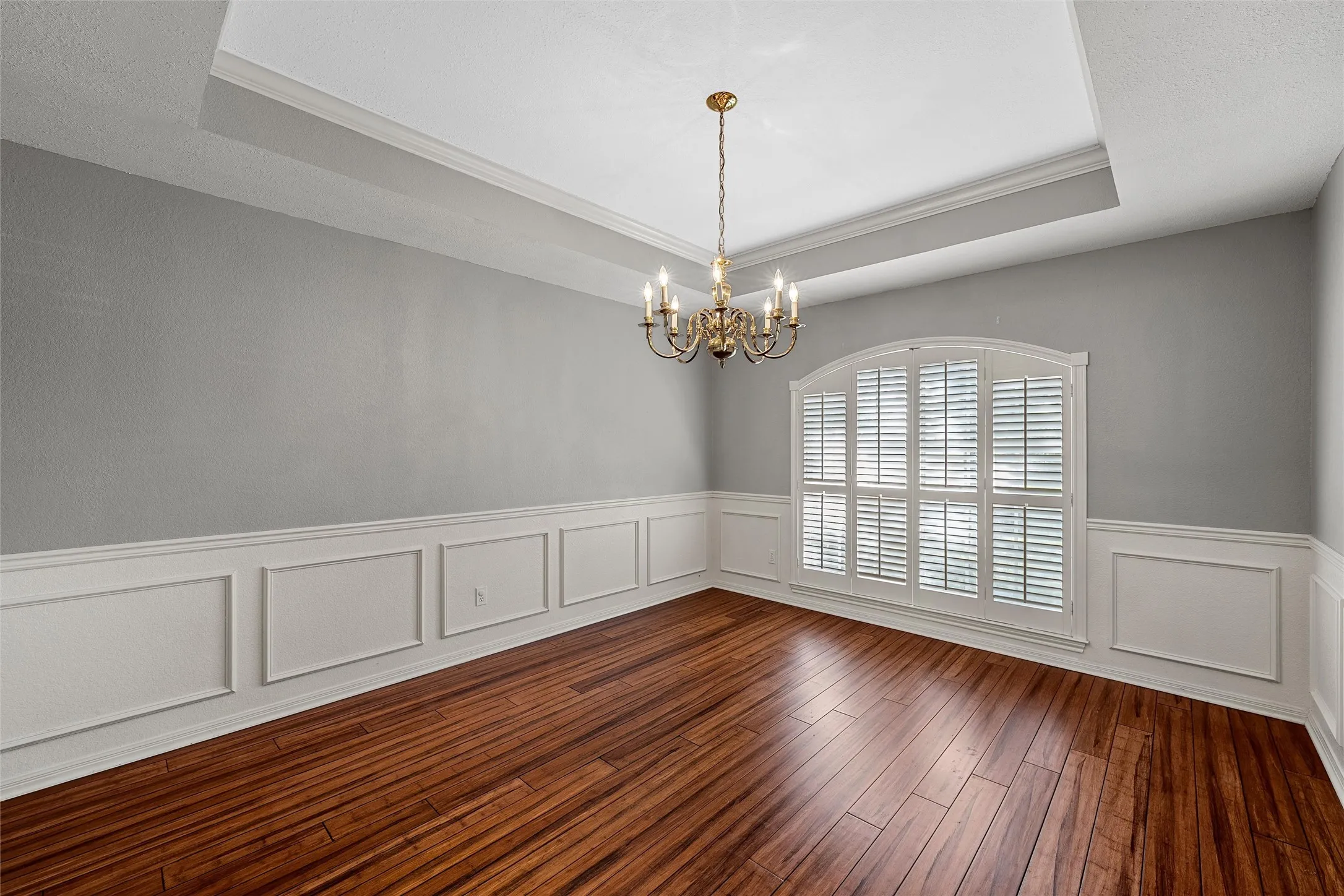 Single Family Residence For Sale in Mc Lennan County , 1119 Western Ridge Drive, Waco, Texas 76712, 3 Bedroom, 3 Bathroom, 2 Garage spaces, 2,397 Sqft, built in 1992, mls#21365042, Real Estate Agent in Waco, Homes For Sale in Mc Lennan county, Homes For Sale in Waco, Realtor in Waco Texas, Real Estate Brokerage Independent Realty Texas, Luminita Cordes Realtor