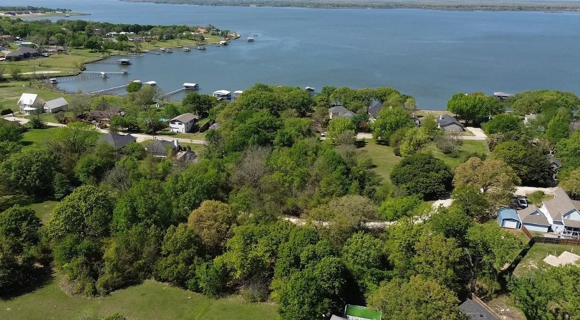 Unimproved Land For Sale in Hunt County , Lot 9 Woodland Drive, West Tawakoni, Texas 75474, 0, 0, Garage spaces, 0 Sqft, built in 0, Price $21,900, mls#21365602, Real Estate Agent in West Tawakoni, Homes For Sale in Hunt county, Homes For Sale in West Tawakoni, Realtor in West Tawakoni Texas, Real Estate Brokerage Independent Realty Texas, Luminita Cordes Realtor