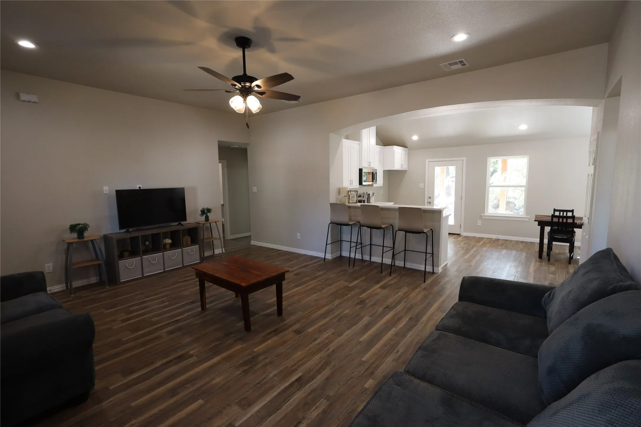 Single Family Residence For Sale in Palo Pinto County , 175 Lori Drive, Mineral Wells, Texas 76067, 3 Bedroom, 2 Bathroom, 2 Garage spaces, 1,688 Sqft, built in 2026, Price $335,000, mls#21365335, Real Estate Agent in Mineral Wells, Homes For Sale in Palo Pinto county, Homes For Sale in Mineral Wells, Realtor in Mineral Wells Texas, Real Estate Brokerage Independent Realty Texas, Luminita Cordes Realtor