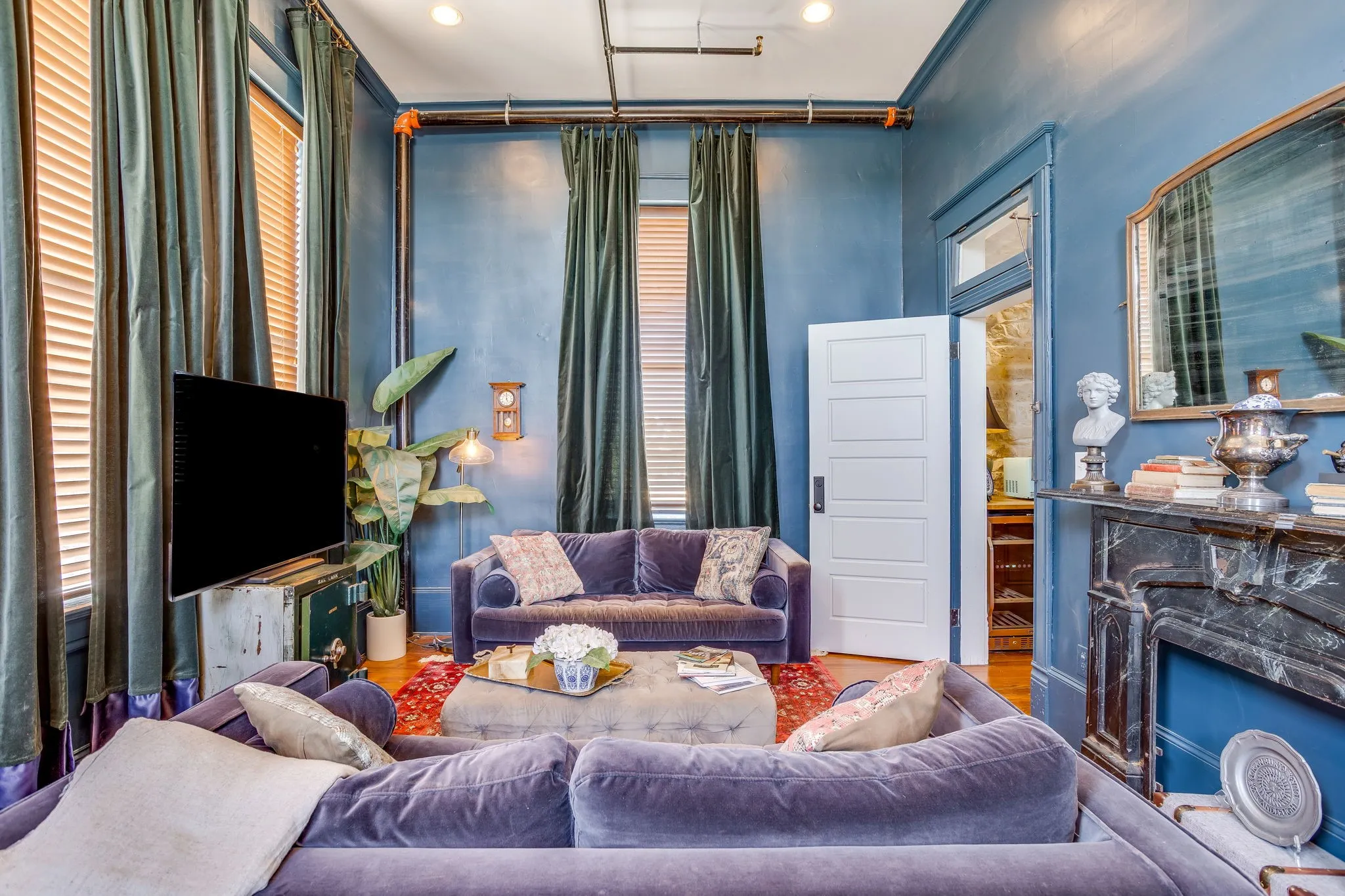 Step back into time with the rich colors and warm decor. This STR provides another return on investment avenue.