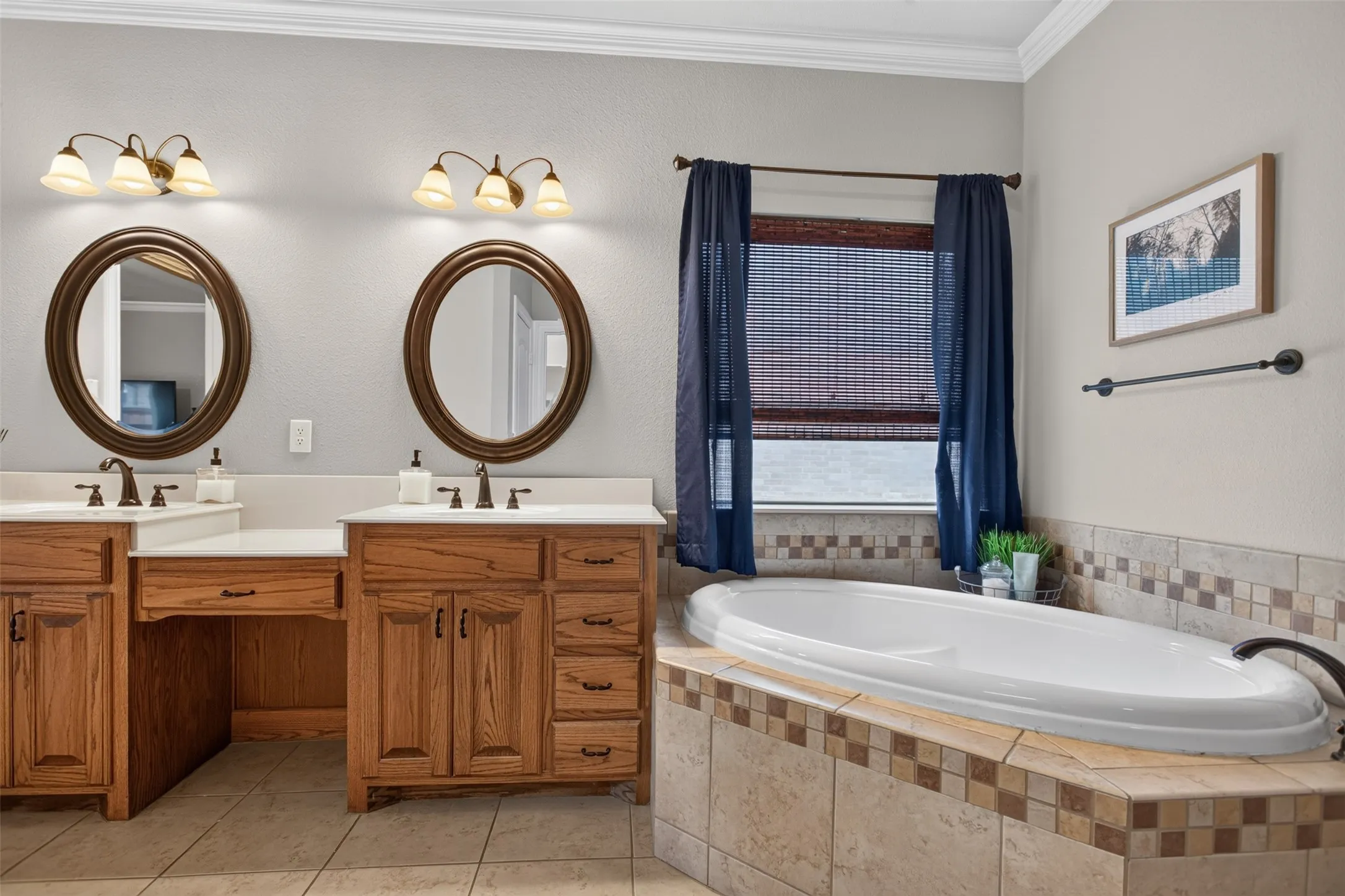 Single Family Residence For Sale in Collin County , 1109 Northwood Lane, Royse City, Texas 75189, 3 Bedroom, 3 Bathroom, 2 Garage spaces, 2,479 Sqft, built in 2013, mls#21365093, Real Estate Agent in Royse City, Homes For Sale in Collin county, Homes For Sale in Royse City, Realtor in Royse City Texas, Real Estate Brokerage Independent Realty Texas, Luminita Cordes Realtor