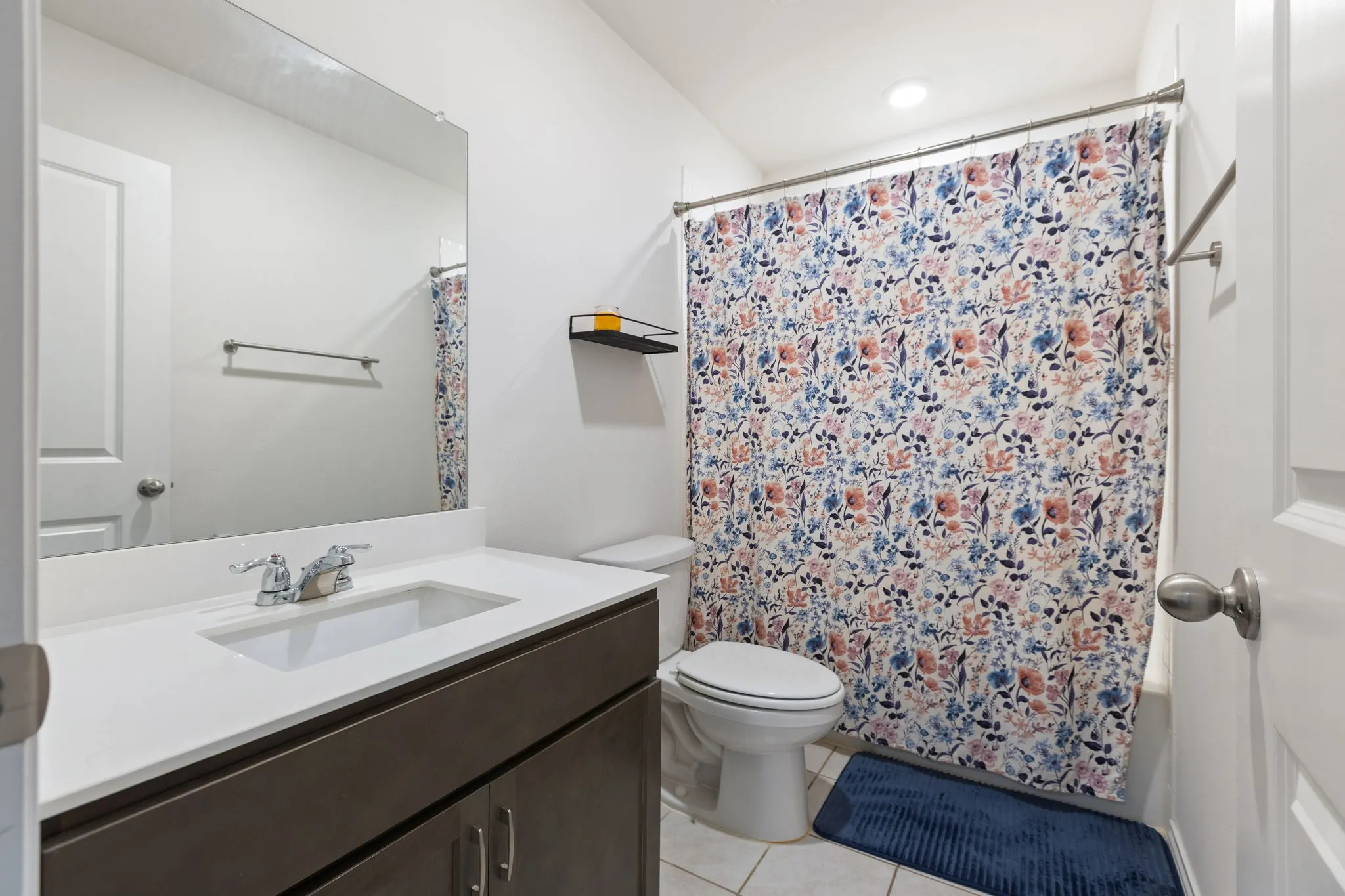 Single Family Residence For Sale in Denton County , 1012 Euston Street, Denton, Texas 76209, 4 Bedroom, 3 Bathroom, 2 Garage spaces, 2,337 Sqft, built in 2021, mls#21362946, Real Estate Agent in Denton, Homes For Sale in Denton county, Homes For Sale in Denton, Realtor in Denton Texas, Real Estate Brokerage Independent Realty Texas, Luminita Cordes Realtor