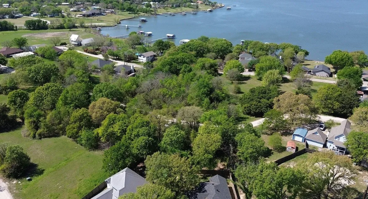 Unimproved Land For Sale in Hunt County , Lot 8 Woodland Drive, West Tawakoni, Texas 75474, 0, 0, Garage spaces, 0 Sqft, built in 0, Price $21,900, mls#21365616, Real Estate Agent in West Tawakoni, Homes For Sale in Hunt county, Homes For Sale in West Tawakoni, Realtor in West Tawakoni Texas, Real Estate Brokerage Independent Realty Texas, Luminita Cordes Realtor