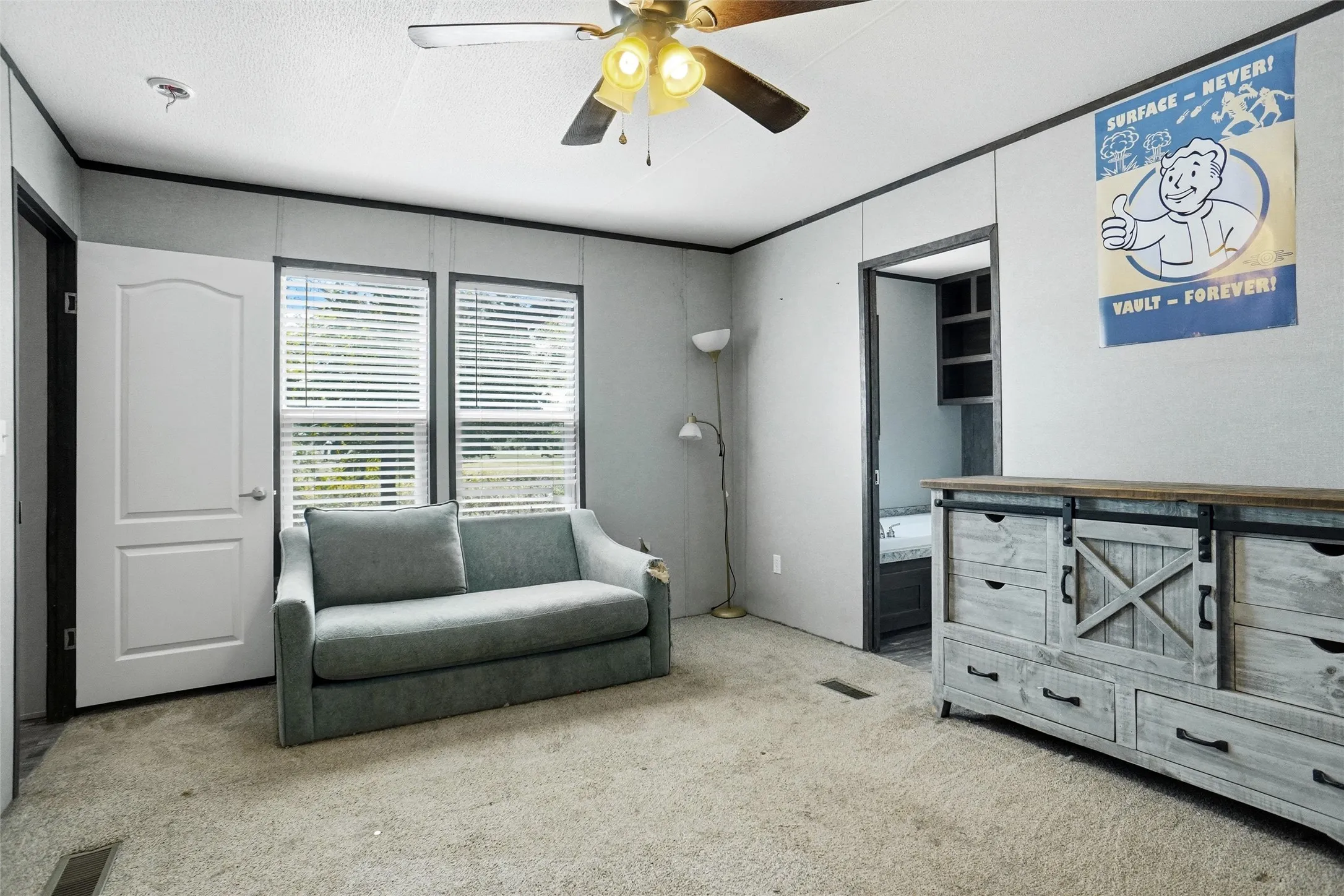 Mobile Home For Sale in Grayson County , 1279 Ham Bates Road, Whitesboro, Texas 76273, 3 Bedroom, 2 Bathroom, Garage spaces, 1,216 Sqft, built in 2021, mls#21365614, Real Estate Agent in Whitesboro, Homes For Sale in Grayson county, Homes For Sale in Whitesboro, Realtor in Whitesboro Texas, Real Estate Brokerage Independent Realty Texas, Luminita Cordes Realtor