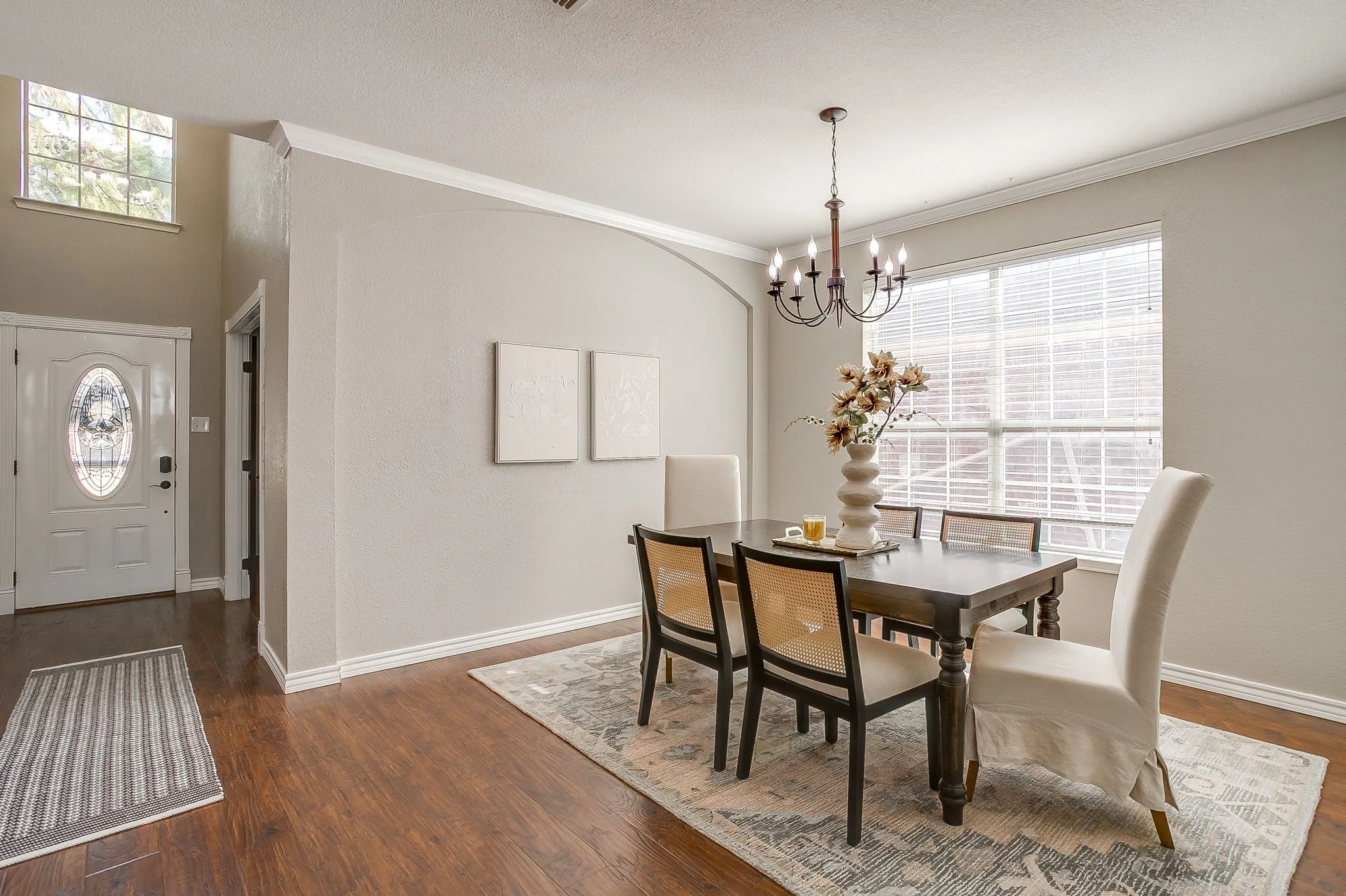 Single Family Residence For Sale in Tarrant County , 1408 Pepperidge Lane, Fort Worth, Texas 76131, 5 Bedroom, 3 Bathroom, 2 Garage spaces, 2,994 Sqft, built in 2005, mls#21365557, Real Estate Agent in Fort Worth, Homes For Sale in Tarrant county, Homes For Sale in Fort Worth, Realtor in Fort Worth Texas, Real Estate Brokerage Independent Realty Texas, Luminita Cordes Realtor