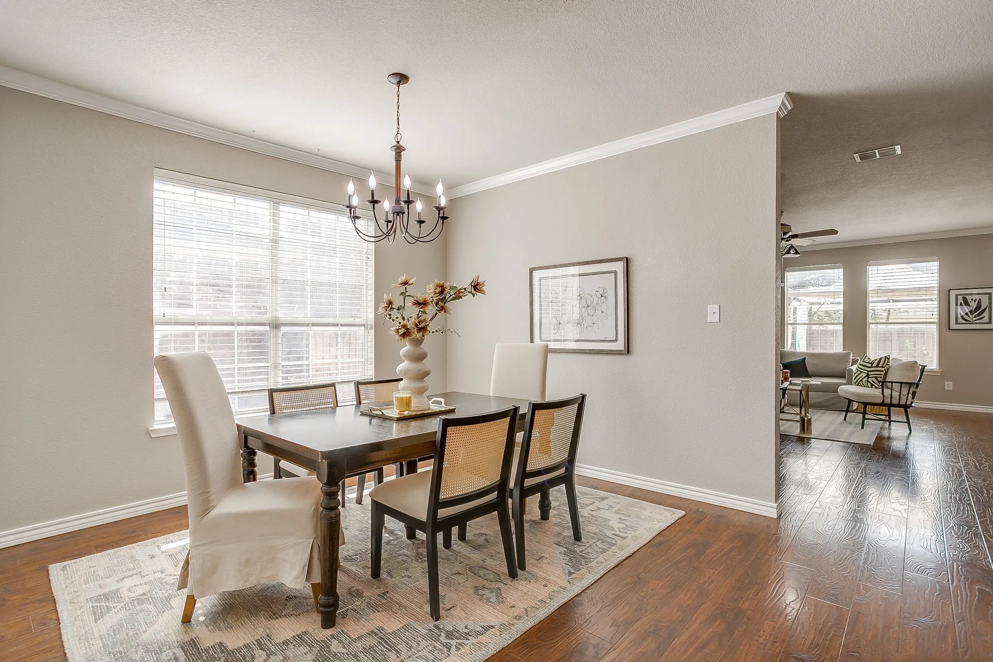 Single Family Residence For Sale in Tarrant County , 1408 Pepperidge Lane, Fort Worth, Texas 76131, 5 Bedroom, 3 Bathroom, 2 Garage spaces, 2,994 Sqft, built in 2005, mls#21365557, Real Estate Agent in Fort Worth, Homes For Sale in Tarrant county, Homes For Sale in Fort Worth, Realtor in Fort Worth Texas, Real Estate Brokerage Independent Realty Texas, Luminita Cordes Realtor