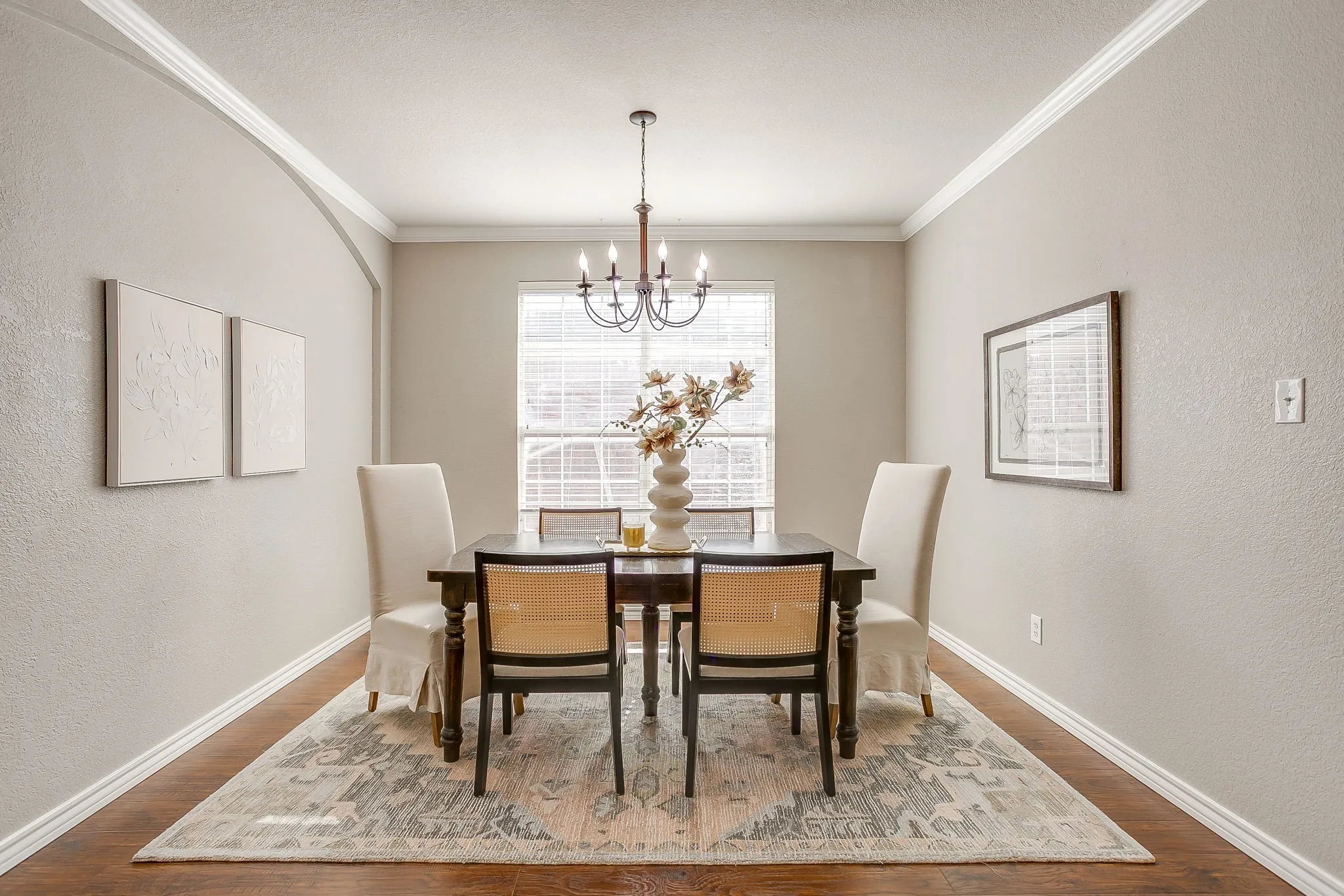 Single Family Residence For Sale in Tarrant County , 1408 Pepperidge Lane, Fort Worth, Texas 76131, 5 Bedroom, 3 Bathroom, 2 Garage spaces, 2,994 Sqft, built in 2005, mls#21365557, Real Estate Agent in Fort Worth, Homes For Sale in Tarrant county, Homes For Sale in Fort Worth, Realtor in Fort Worth Texas, Real Estate Brokerage Independent Realty Texas, Luminita Cordes Realtor