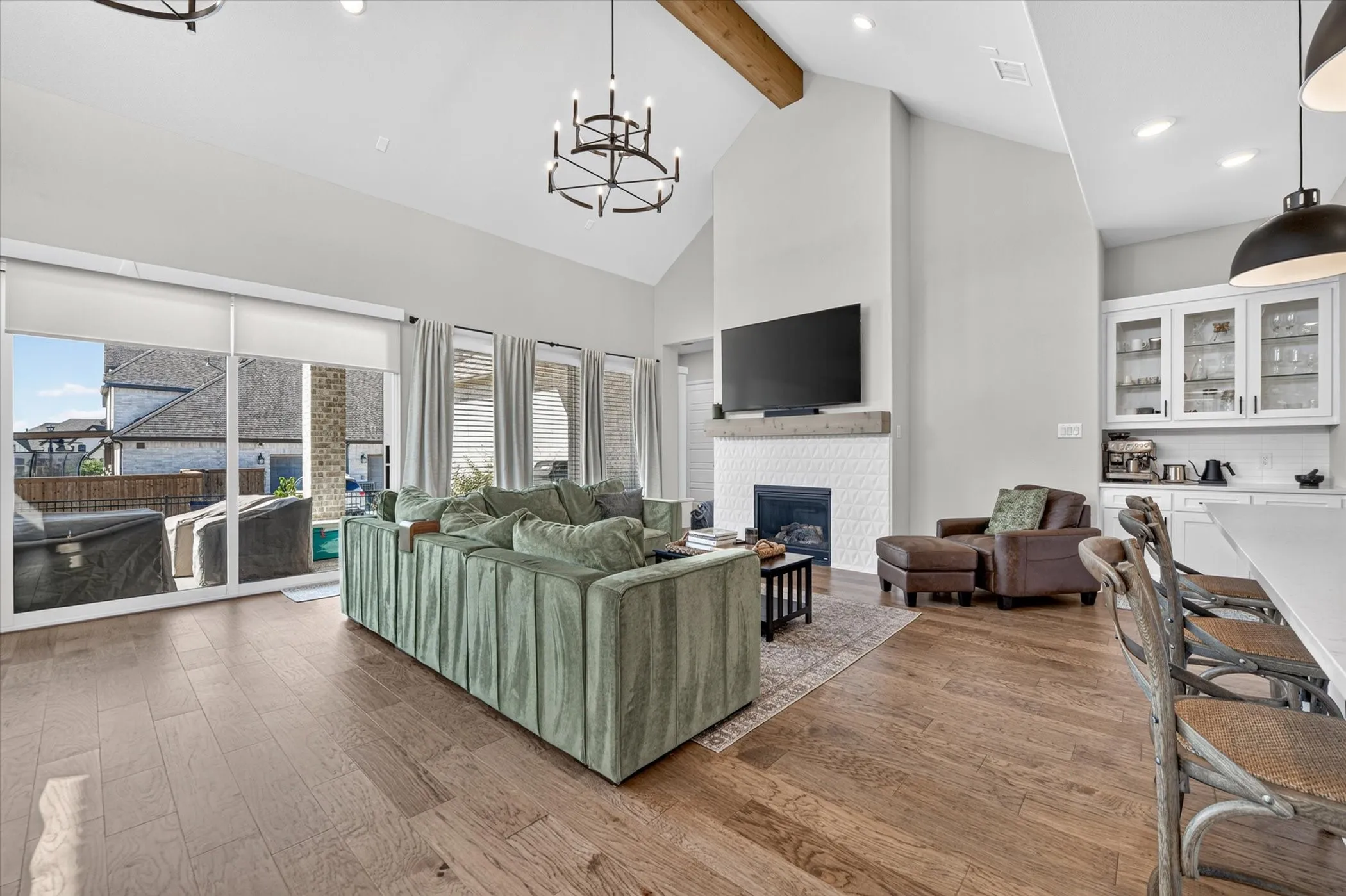 Single Family Residence For Sale in Parker County , 14441 Walsh Avenue, Aledo, Texas 76008, 4 Bedroom, 4 Bathroom, 3 Garage spaces, 2,800 Sqft, built in 2024, mls#21365591, Real Estate Agent in Aledo, Homes For Sale in Parker county, Homes For Sale in Aledo, Realtor in Aledo Texas, Real Estate Brokerage Independent Realty Texas, Luminita Cordes Realtor