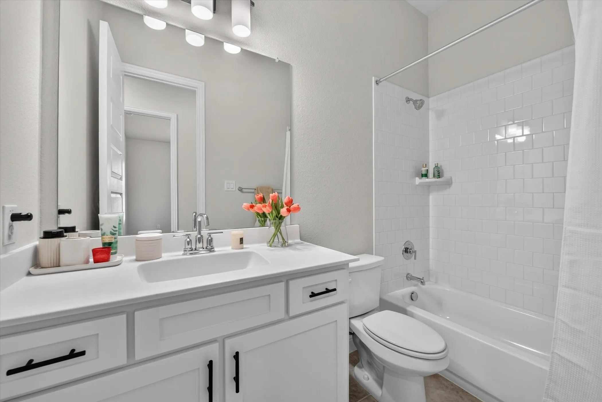 Single Family Residence For Sale in Parker County , 14441 Walsh Avenue, Aledo, Texas 76008, 4 Bedroom, 4 Bathroom, 3 Garage spaces, 2,800 Sqft, built in 2024, mls#21365591, Real Estate Agent in Aledo, Homes For Sale in Parker county, Homes For Sale in Aledo, Realtor in Aledo Texas, Real Estate Brokerage Independent Realty Texas, Luminita Cordes Realtor