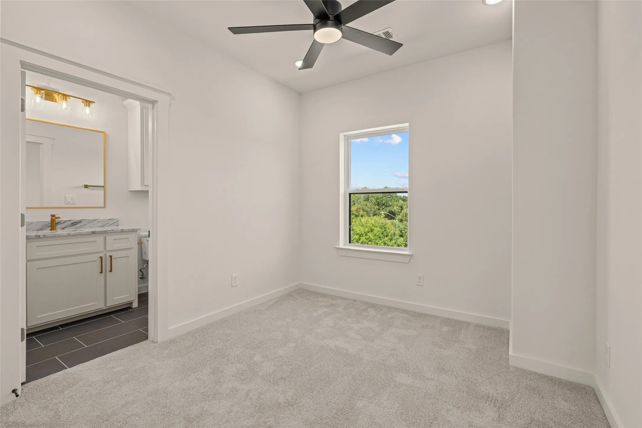 Townhouse For Sale in Tarrant County , 2737 Azalea Park Circle, Fort Worth, Texas 76107, 3 Bedroom, 4 Bathroom, 2 Garage spaces, 1,901 Sqft, built in 2026, mls#21364017, Real Estate Agent in Fort Worth, Homes For Sale in Tarrant county, Homes For Sale in Fort Worth, Realtor in Fort Worth Texas, Real Estate Brokerage Independent Realty Texas, Luminita Cordes Realtor