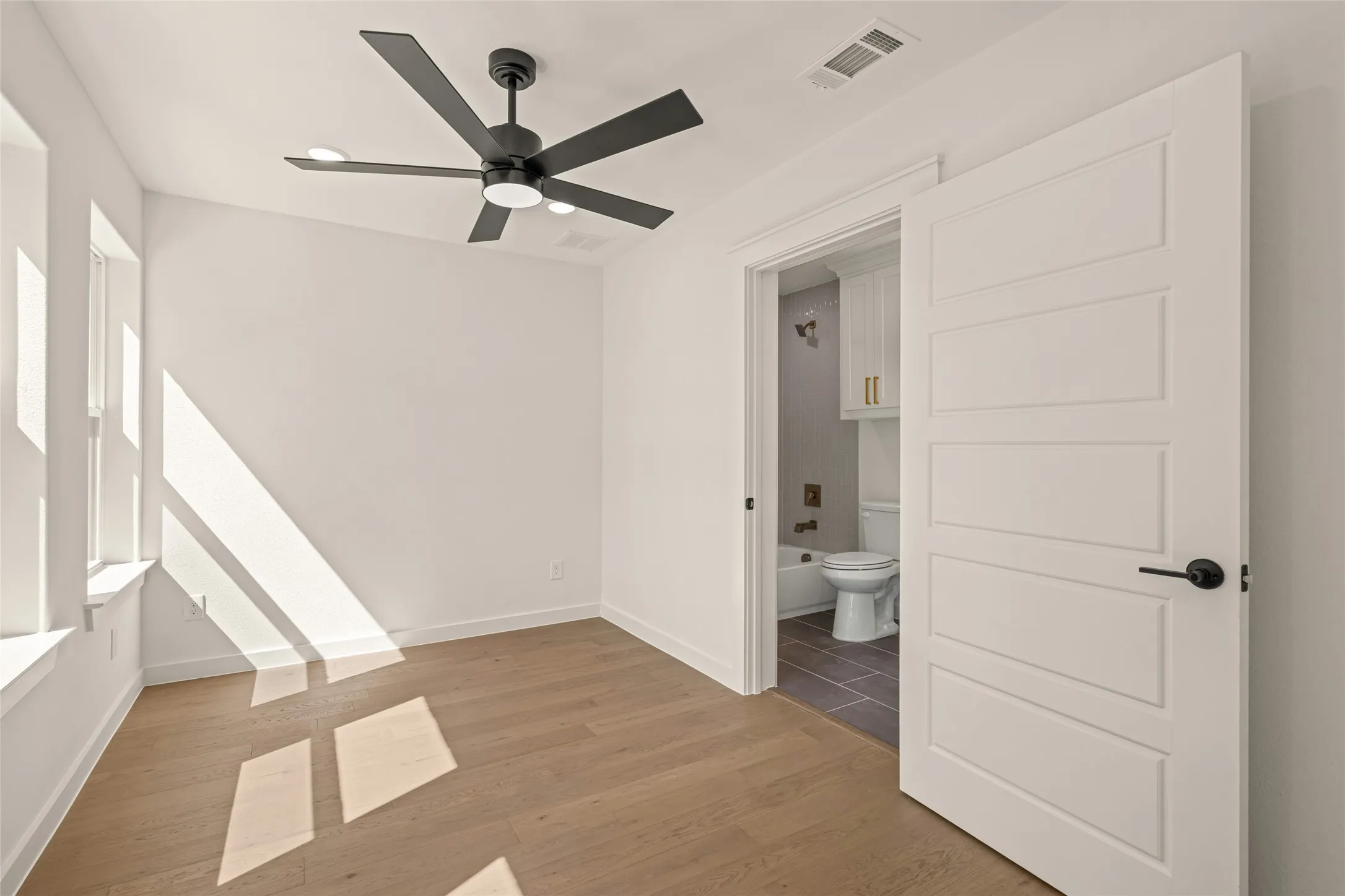 Townhouse For Sale in Tarrant County , 2737 Azalea Park Circle, Fort Worth, Texas 76107, 3 Bedroom, 4 Bathroom, 2 Garage spaces, 1,901 Sqft, built in 2026, mls#21364017, Real Estate Agent in Fort Worth, Homes For Sale in Tarrant county, Homes For Sale in Fort Worth, Realtor in Fort Worth Texas, Real Estate Brokerage Independent Realty Texas, Luminita Cordes Realtor