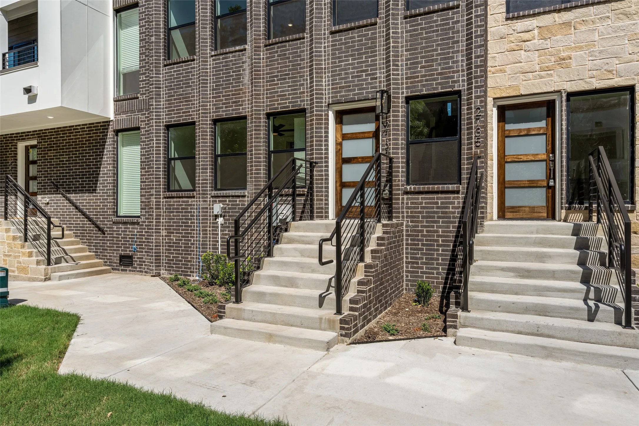 Townhouse For Sale in Tarrant County , 2737 Azalea Park Circle, Fort Worth, Texas 76107, 3 Bedroom, 4 Bathroom, 2 Garage spaces, 1,901 Sqft, built in 2026, mls#21364017, Real Estate Agent in Fort Worth, Homes For Sale in Tarrant county, Homes For Sale in Fort Worth, Realtor in Fort Worth Texas, Real Estate Brokerage Independent Realty Texas, Luminita Cordes Realtor