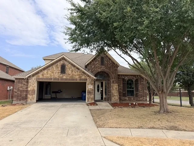Single Family Residence For Rent in Denton County , 12233 Candle Island Drive, Frisco, Texas 75036, 3 Bedroom, 3 Bathroom, 2 Garage spaces, 2,381 Sqft, built in 2012, mls#21365626, Real Estate Agent in Frisco, Homes For Rent in Denton county, Homes For Rent in Frisco, Realtor in Frisco Texas, Real Estate Brokerage Independent Realty Texas, Luminita Cordes Realtor