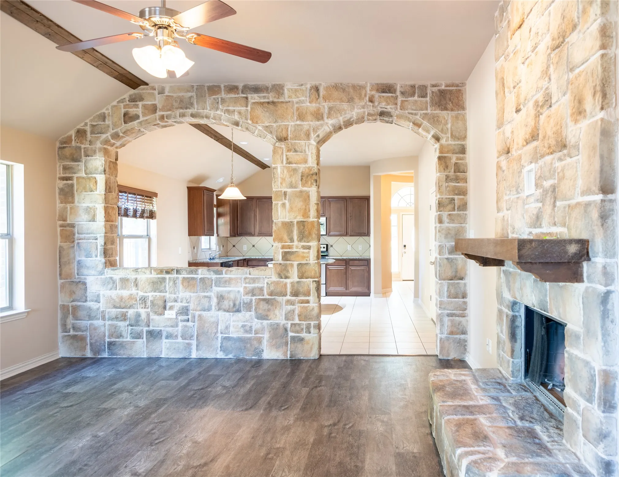 Single Family Residence For Rent in Denton County , 12233 Candle Island Drive, Frisco, Texas 75036, 3 Bedroom, 3 Bathroom, 2 Garage spaces, 2,381 Sqft, built in 2012, mls#21365626, Real Estate Agent in Frisco, Homes For Rent in Denton county, Homes For Rent in Frisco, Realtor in Frisco Texas, Real Estate Brokerage Independent Realty Texas, Luminita Cordes Realtor
