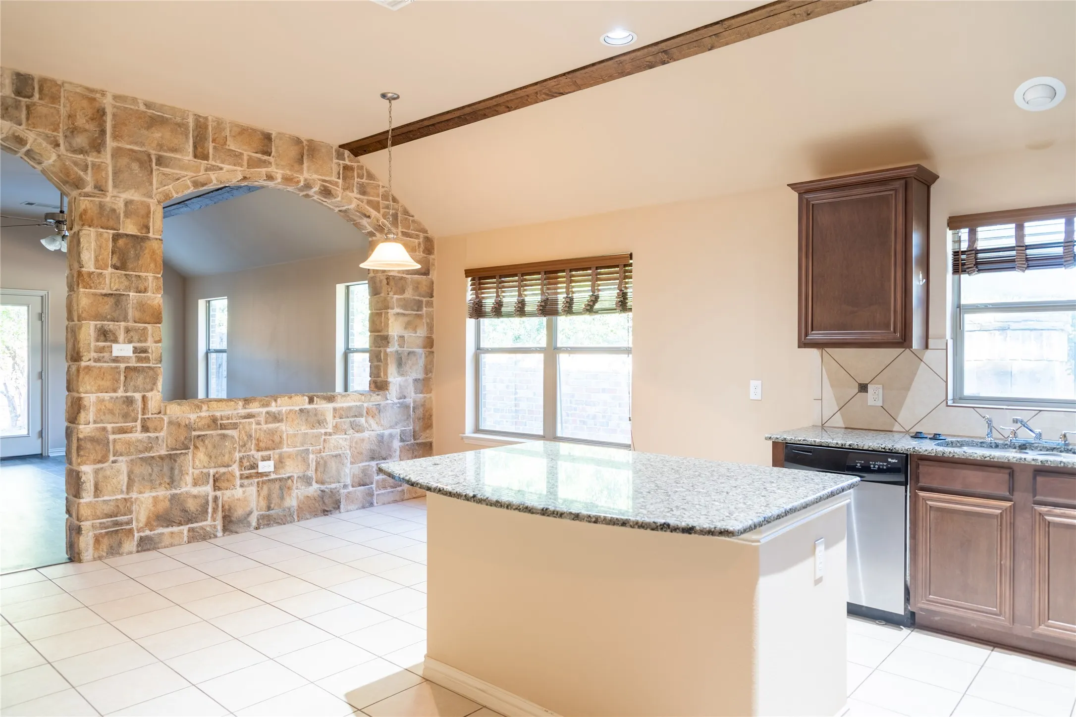 Single Family Residence For Rent in Denton County , 12233 Candle Island Drive, Frisco, Texas 75036, 3 Bedroom, 3 Bathroom, 2 Garage spaces, 2,381 Sqft, built in 2012, mls#21365626, Real Estate Agent in Frisco, Homes For Rent in Denton county, Homes For Rent in Frisco, Realtor in Frisco Texas, Real Estate Brokerage Independent Realty Texas, Luminita Cordes Realtor