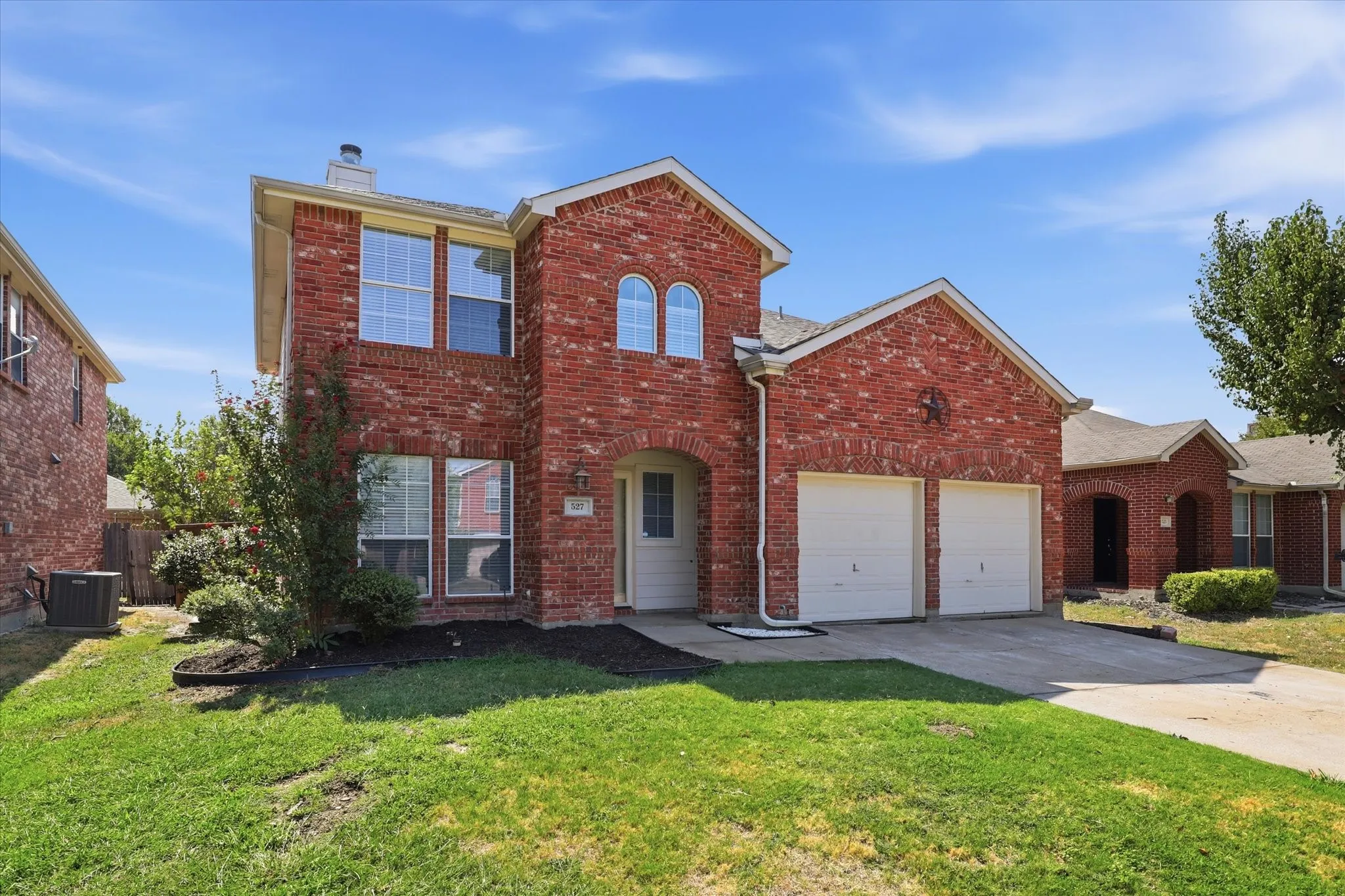 Single Family Residence For Rent in Kaufman County , 527 Tumbleweed Drive, Forney, Texas 75126, 4 Bedroom, 3 Bathroom, 2 Garage spaces, 2,102 Sqft, built in 2002, mls#21365631, Real Estate Agent in Forney, Homes For Rent in Kaufman county, Homes For Rent in Forney, Realtor in Forney Texas, Real Estate Brokerage Independent Realty Texas, Luminita Cordes Realtor