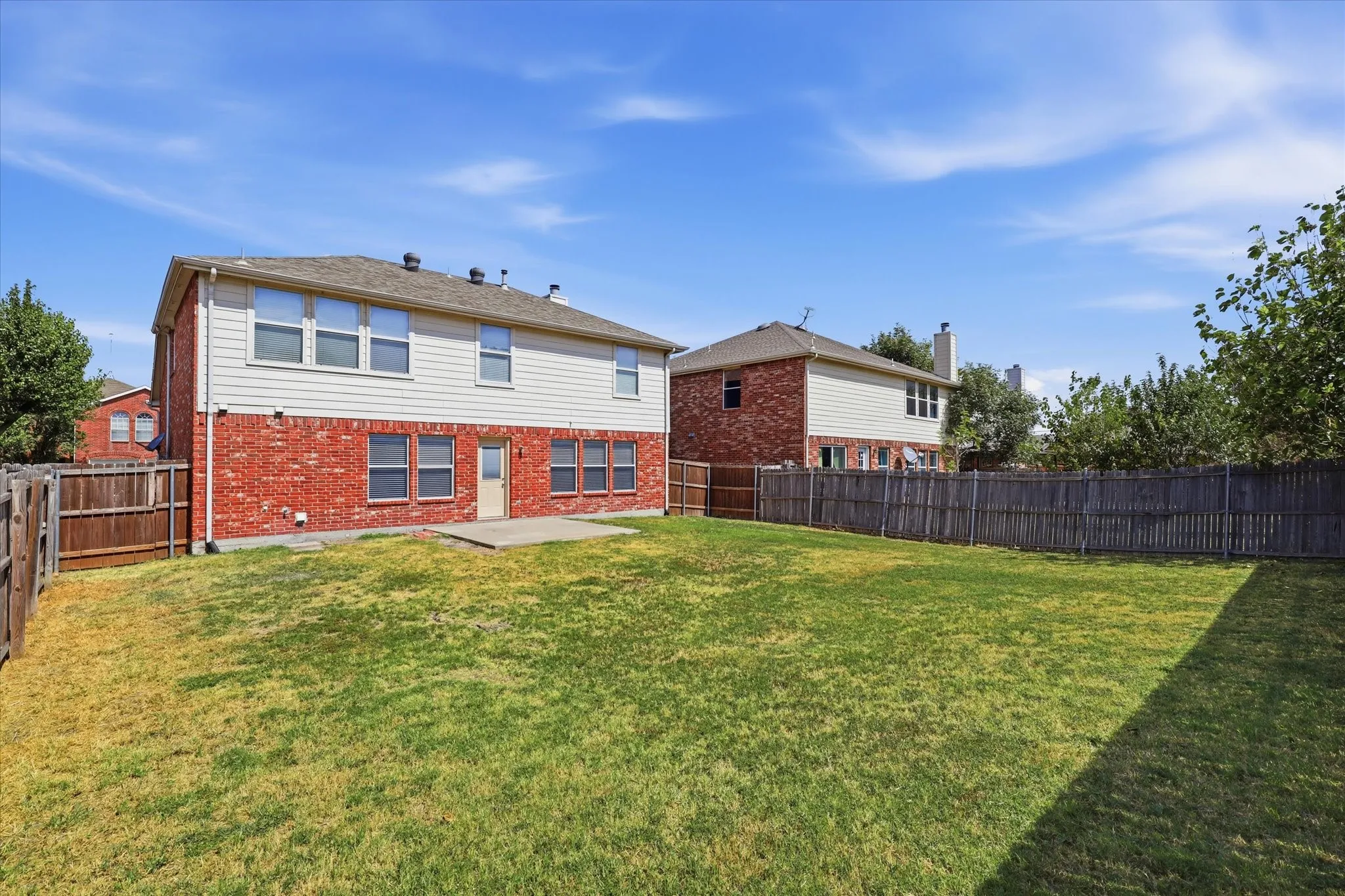 Single Family Residence For Rent in Kaufman County , 527 Tumbleweed Drive, Forney, Texas 75126, 4 Bedroom, 3 Bathroom, 2 Garage spaces, 2,102 Sqft, built in 2002, mls#21365631, Real Estate Agent in Forney, Homes For Rent in Kaufman county, Homes For Rent in Forney, Realtor in Forney Texas, Real Estate Brokerage Independent Realty Texas, Luminita Cordes Realtor