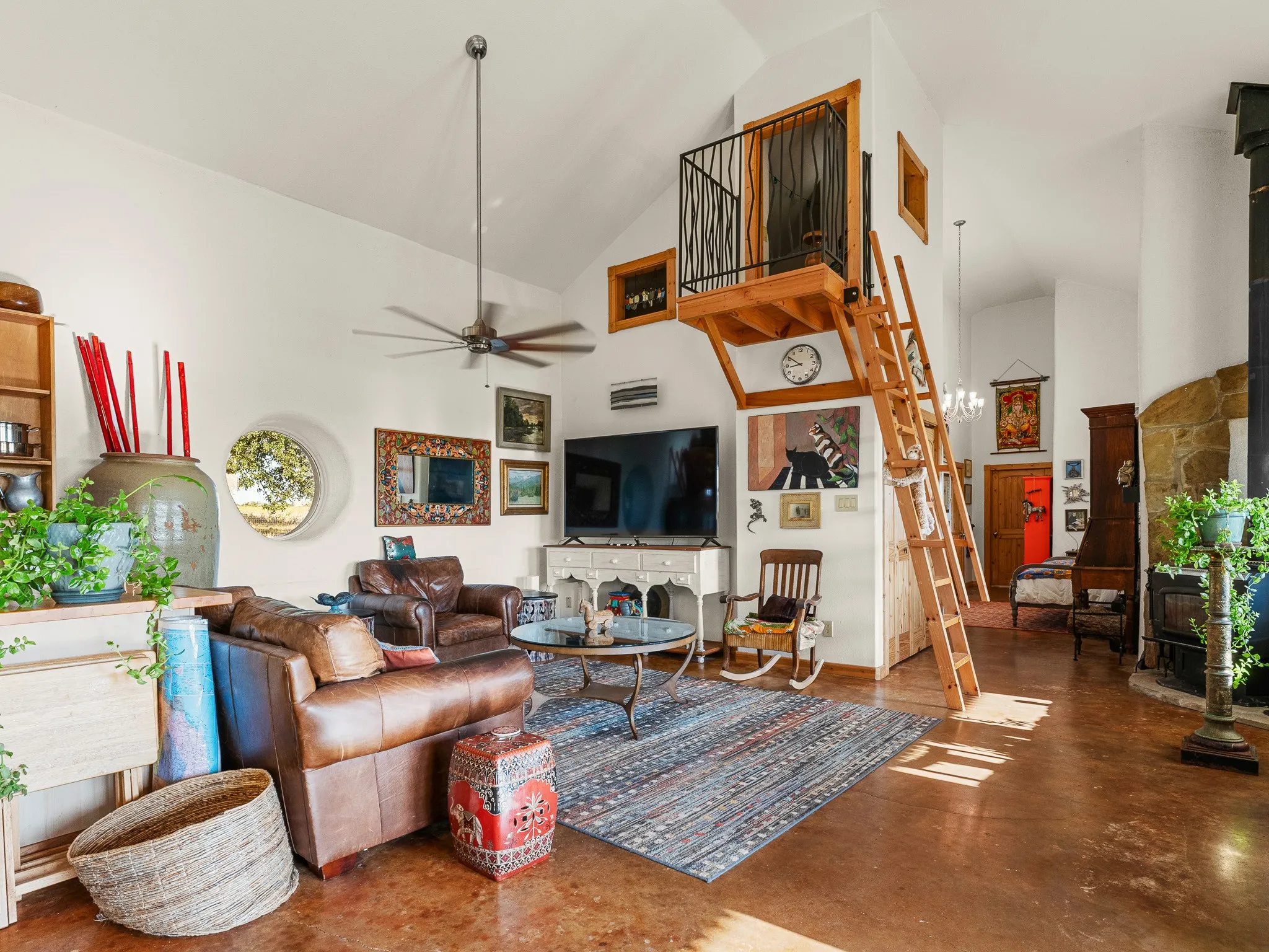 Farm For Sale in Wise County , 1037 Private Road 4481, Decatur, Texas 76234, 2 Bedroom, 3 Bathroom, Garage spaces, 1,678 Sqft, built in 2008, mls#21362065, Real Estate Agent in Decatur, Homes For Sale in Wise county, Homes For Sale in Decatur, Realtor in Decatur Texas, Real Estate Brokerage Independent Realty Texas, Luminita Cordes Realtor