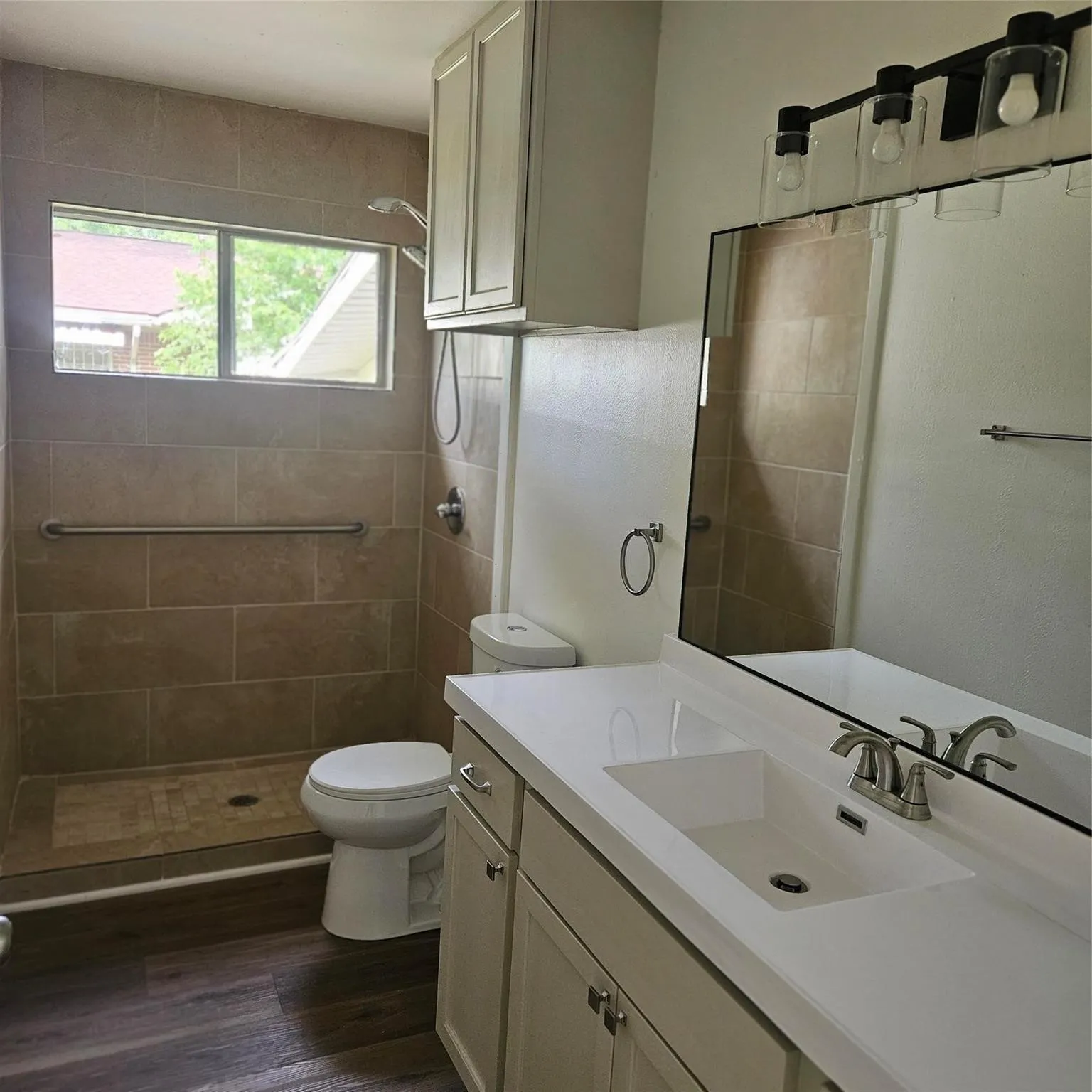 Single Family Residence For Sale in Mc Lennan County , 520 Faulkner Lane, Waco, Texas 76704, 3 Bedroom, 1 Bathroom, Garage spaces, 1,297 Sqft, built in 1962, mls#21365637, Real Estate Agent in Waco, Homes For Sale in Mc Lennan county, Homes For Sale in Waco, Realtor in Waco Texas, Real Estate Brokerage Independent Realty Texas, Luminita Cordes Realtor