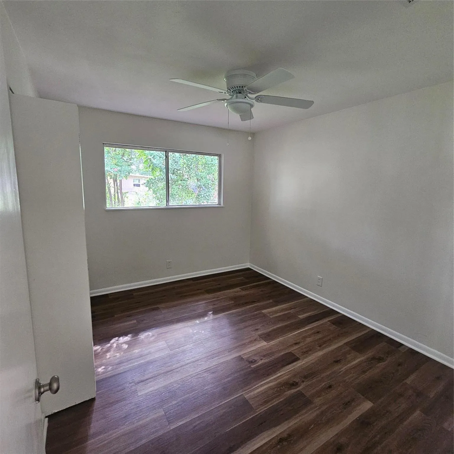 Single Family Residence For Sale in Mc Lennan County , 520 Faulkner Lane, Waco, Texas 76704, 3 Bedroom, 1 Bathroom, Garage spaces, 1,297 Sqft, built in 1962, mls#21365637, Real Estate Agent in Waco, Homes For Sale in Mc Lennan county, Homes For Sale in Waco, Realtor in Waco Texas, Real Estate Brokerage Independent Realty Texas, Luminita Cordes Realtor