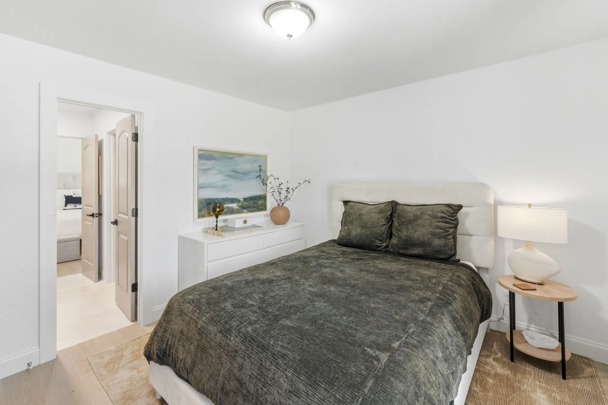 Front bedroom with bathroom access