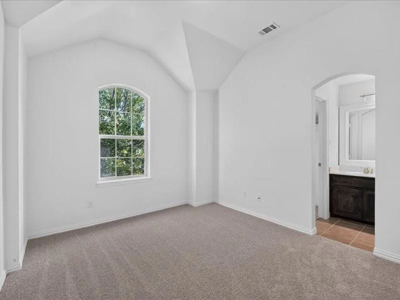 Single Family Residence For Sale in Collin County , 13425 Chittamwood Lane, Frisco, Texas 75035, 5 Bedroom, 6 Bathroom, 2 Garage spaces, 3,834 Sqft, built in 2010, mls#21364432, Real Estate Agent in Frisco, Homes For Sale in Collin county, Homes For Sale in Frisco, Realtor in Frisco Texas, Real Estate Brokerage Independent Realty Texas, Luminita Cordes Realtor