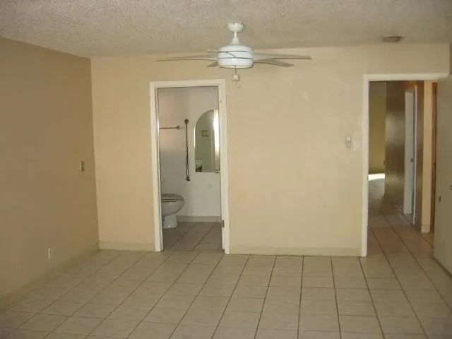 Single Family Residence For Sale in Tarrant County , 617 Comal Avenue, White Settlement, Texas 76108, 3 Bedroom, 2 Bathroom, Garage spaces, 1,954 Sqft, built in 1972, mls#21365074, Real Estate Agent in White Settlement, Homes For Sale in Tarrant county, Homes For Sale in White Settlement, Realtor in White Settlement Texas, Real Estate Brokerage Independent Realty Texas, Luminita Cordes Realtor