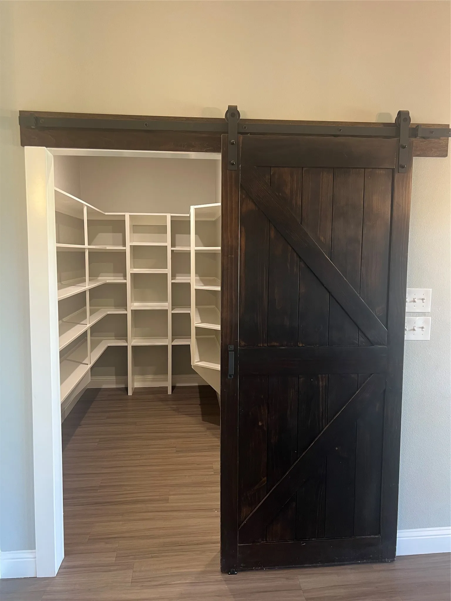 Single Family Residence For Sale in Taylor County , 1513 Old Settlers Way, Buffalo Gap, Texas 79508, 3 Bedroom, 2 Bathroom, 2 Garage spaces, 1,895 Sqft, built in 2020, mls#21365418, Real Estate Agent in Buffalo Gap, Homes For Sale in Taylor county, Homes For Sale in Buffalo Gap, Realtor in Buffalo Gap Texas, Real Estate Brokerage Independent Realty Texas, Luminita Cordes Realtor