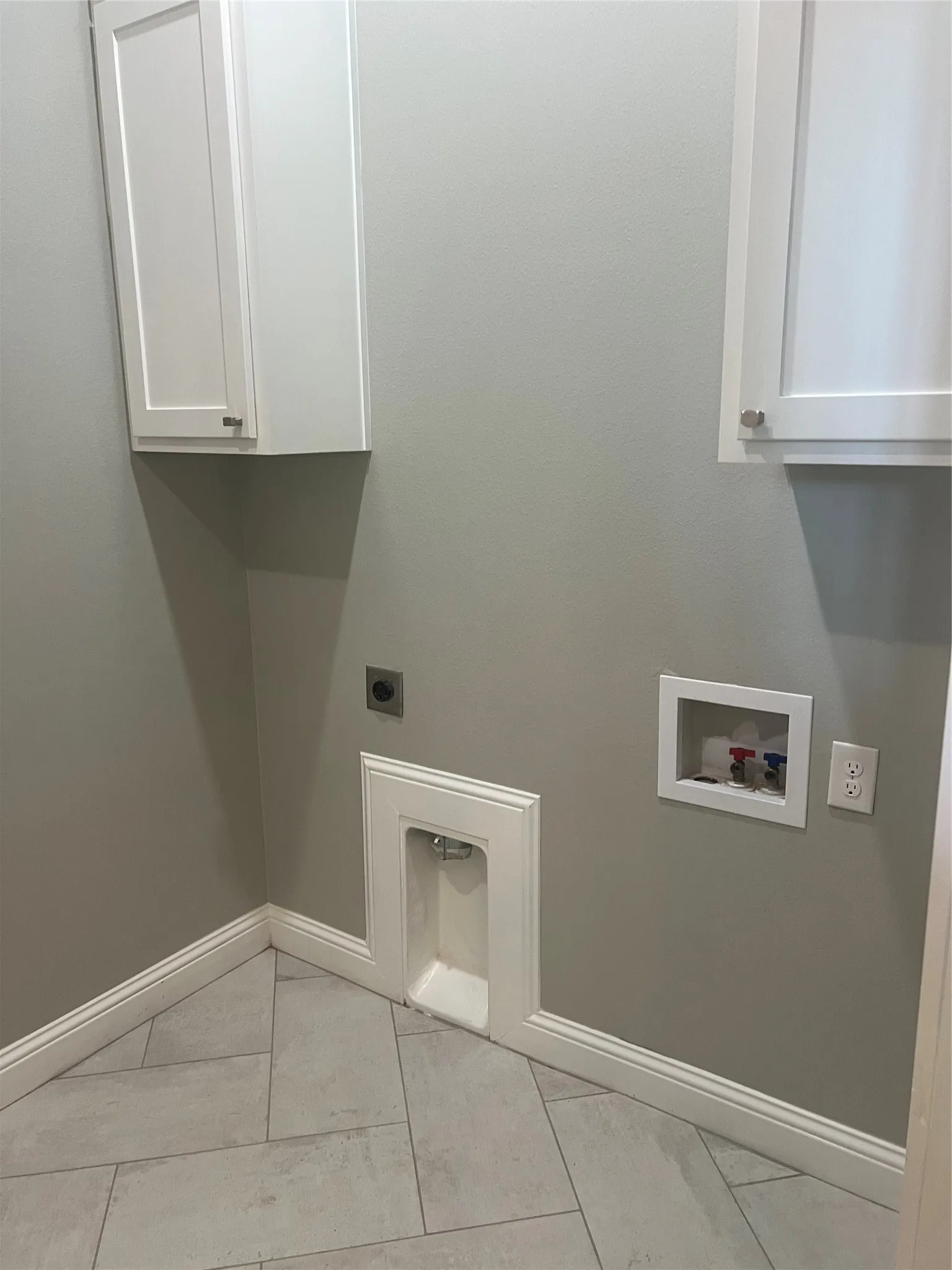Single Family Residence For Sale in Taylor County , 1513 Old Settlers Way, Buffalo Gap, Texas 79508, 3 Bedroom, 2 Bathroom, 2 Garage spaces, 1,895 Sqft, built in 2020, mls#21365418, Real Estate Agent in Buffalo Gap, Homes For Sale in Taylor county, Homes For Sale in Buffalo Gap, Realtor in Buffalo Gap Texas, Real Estate Brokerage Independent Realty Texas, Luminita Cordes Realtor