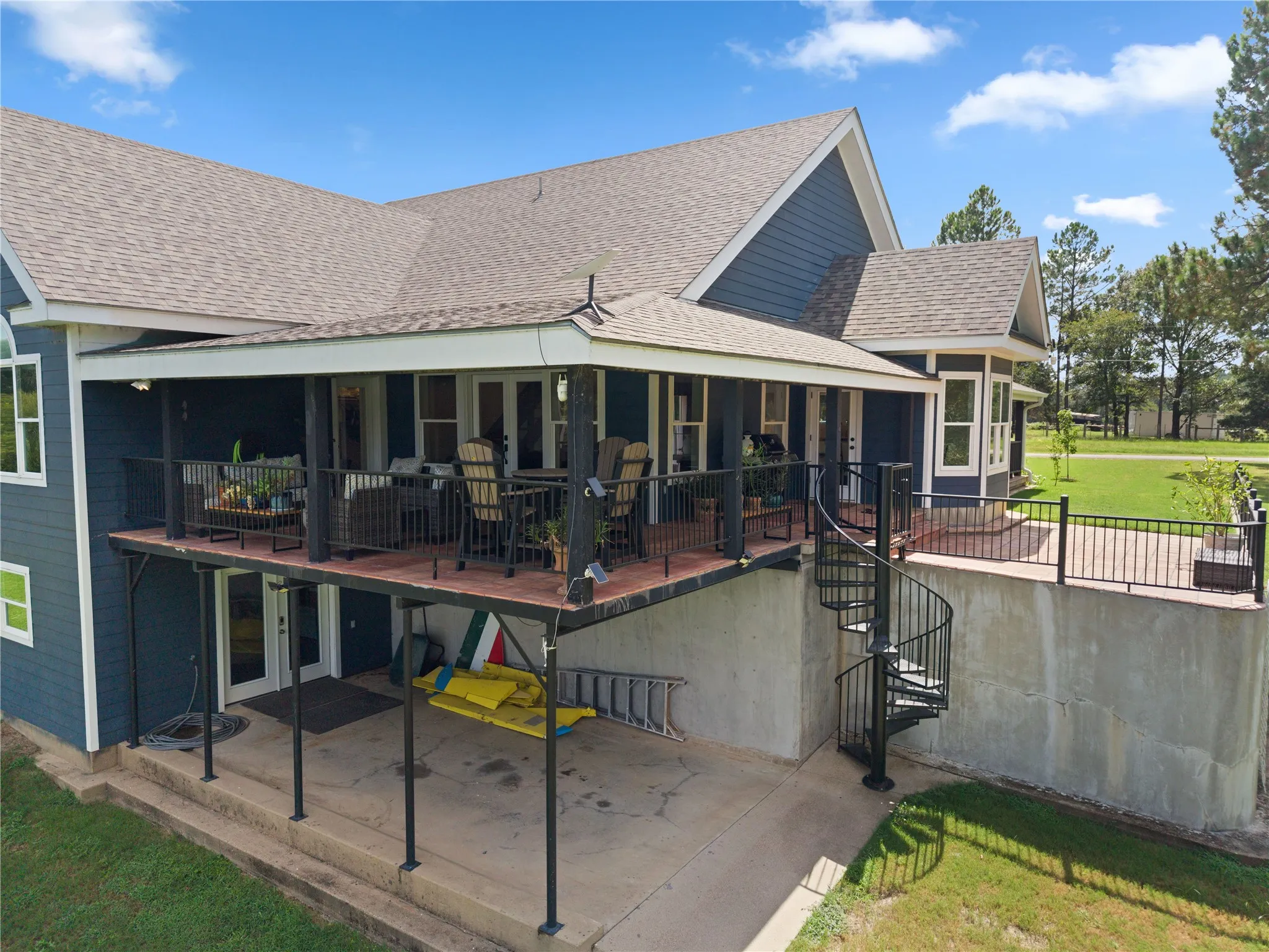 Single Family Residence For Sale in Henderson County , 7581 E Lake Drive, Murchison, Texas 75778, 4 Bedroom, 2 Bathroom, 2 Garage spaces, 2,380 Sqft, built in 2013, mls#21363898, Real Estate Agent in Murchison, Homes For Sale in Henderson county, Homes For Sale in Murchison, Realtor in Murchison Texas, Real Estate Brokerage Independent Realty Texas, Luminita Cordes Realtor