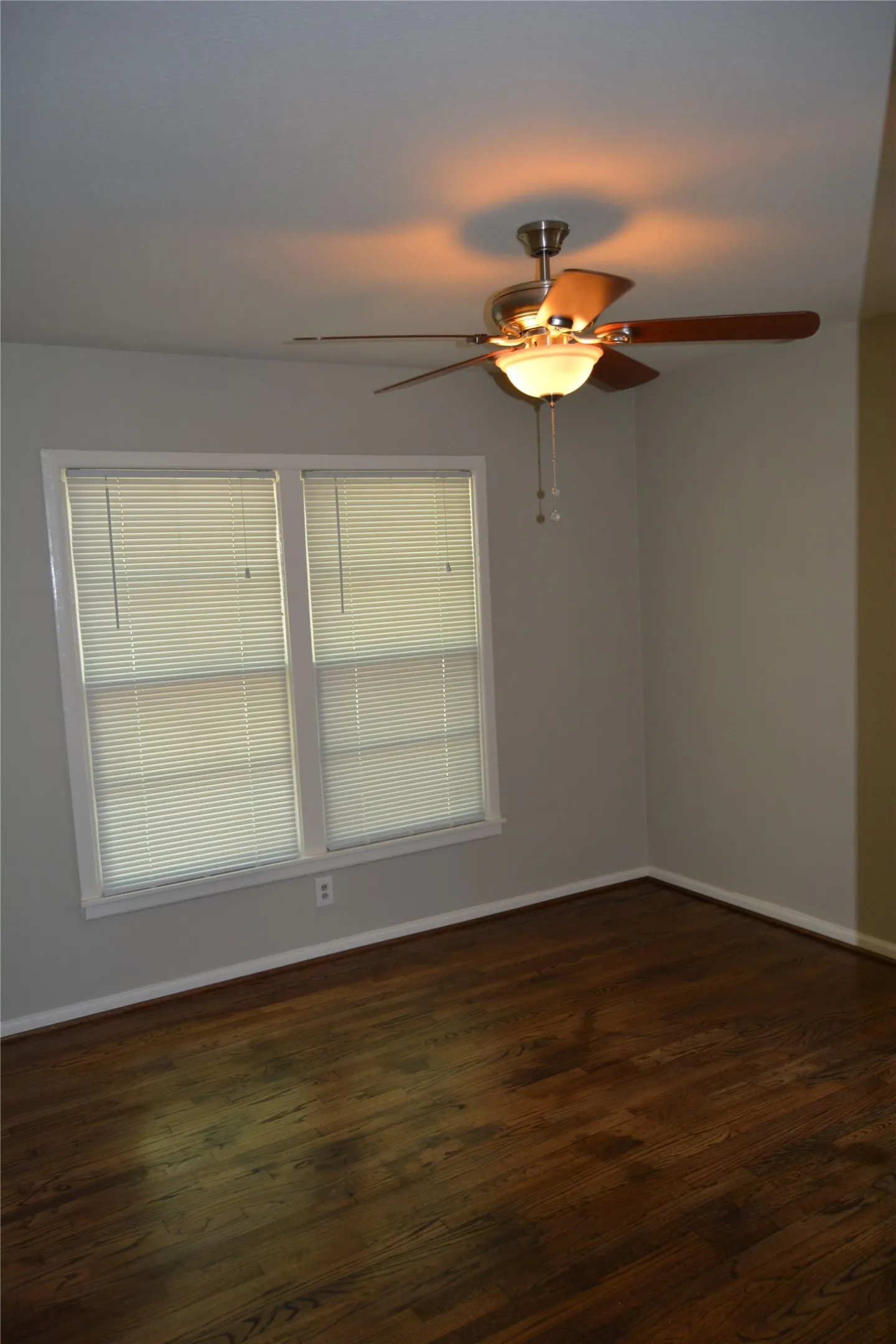 Single Family Residence For Rent in Tarrant County , 4117 Carma Drive, North Richland Hills, Texas 76180, 3 Bedroom, 2 Bathroom, 2 Garage spaces, 1,592 Sqft, built in 1955, mls#21365662, Real Estate Agent in North Richland Hills, Homes For Rent in Tarrant county, Homes For Rent in North Richland Hills, Realtor in North Richland Hills Texas, Real Estate Brokerage Independent Realty Texas, Luminita Cordes Realtor