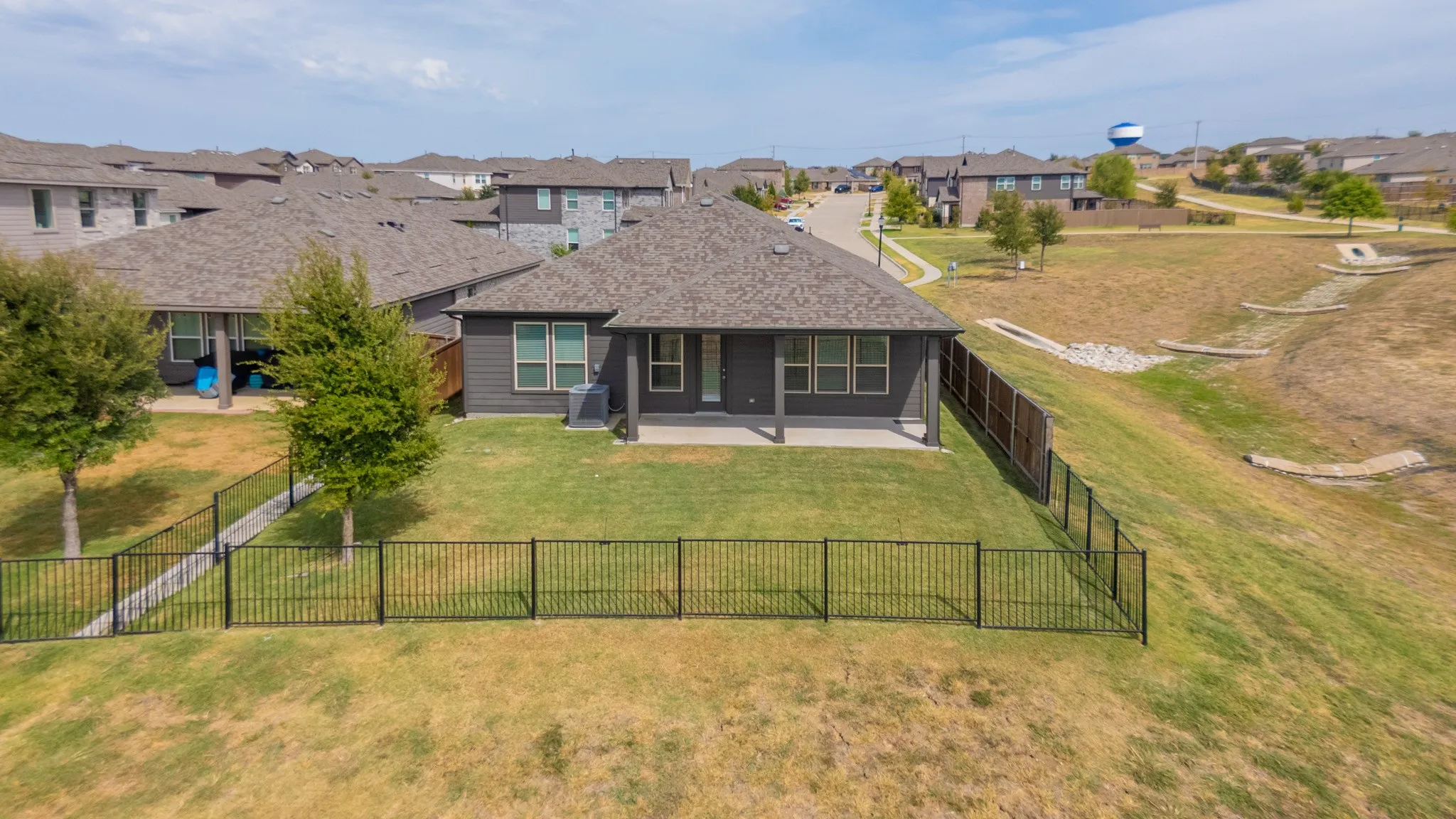 Single Family Residence For Sale in Denton County , 2701 Webb Avenue, Aubrey, Texas 76227, 4 Bedroom, 2 Bathroom, 2 Garage spaces, 2,127 Sqft, built in 2021, mls#21359257, Real Estate Agent in Aubrey, Homes For Sale in Denton county, Homes For Sale in Aubrey, Realtor in Aubrey Texas, Real Estate Brokerage Independent Realty Texas, Luminita Cordes Realtor