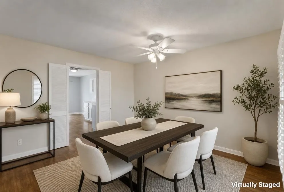 Condominium For Sale in Dallas County , 10650 Steppington Drive 211, Dallas, Texas 75230, 2 Bedroom, 2 Bathroom, Garage spaces, 1,197 Sqft, built in 1979, mls#21365668, Real Estate Agent in Dallas, Homes For Sale in Dallas county, Homes For Sale in Dallas, Realtor in Dallas Texas, Real Estate Brokerage Independent Realty Texas, Luminita Cordes Realtor