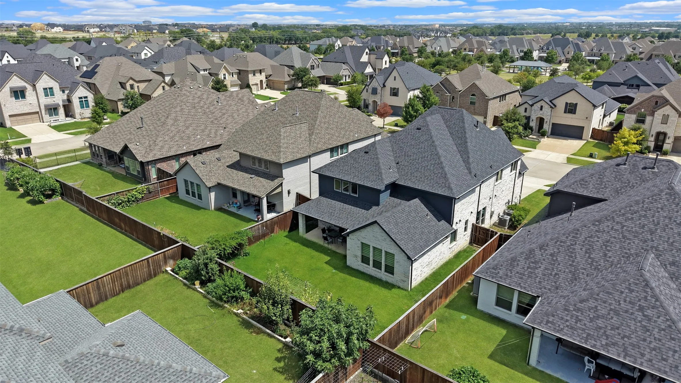 Single Family Residence For Rent in Collin County , 14164 Berryfield Lane, Frisco, Texas 75035, 4 Bedroom, 3 Bathroom, 2 Garage spaces, 3,426 Sqft, built in 2021, Price $4,000, mls#21365670, Real Estate Agent in Frisco, Homes For Rent in Collin county, Homes For Rent in Frisco, Realtor in Frisco Texas, Real Estate Brokerage Independent Realty Texas, Luminita Cordes Realtor